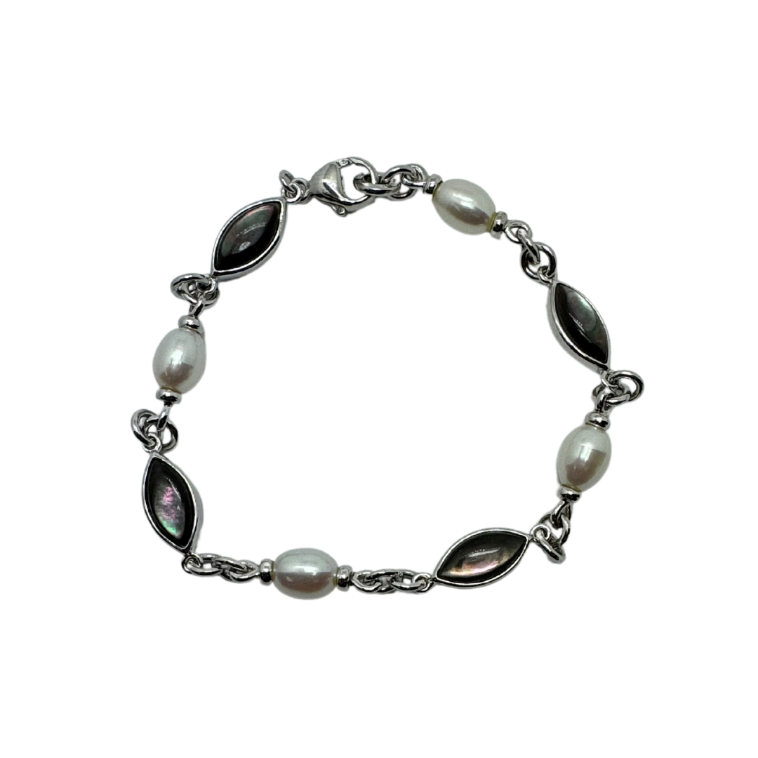 Honora Mother of Pearl and Black Mother of Pearl SS Bracelet