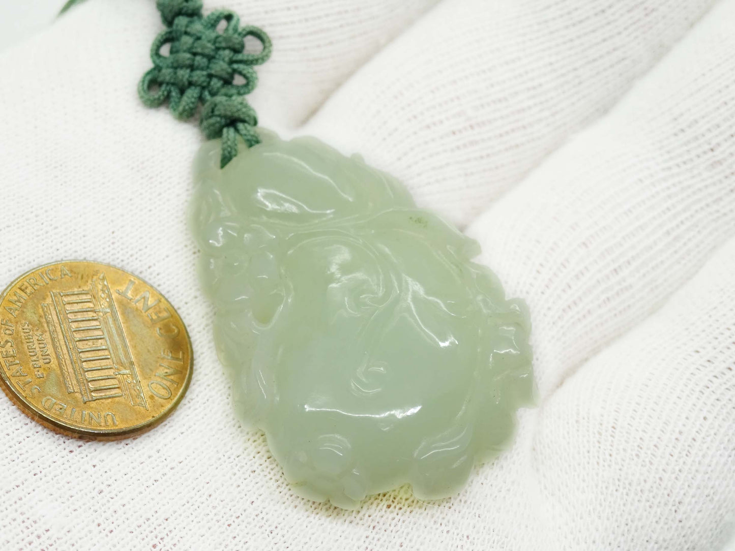 Hand Carved Natural Serpentine Green Gemstone Pendant Necklace 28" Long