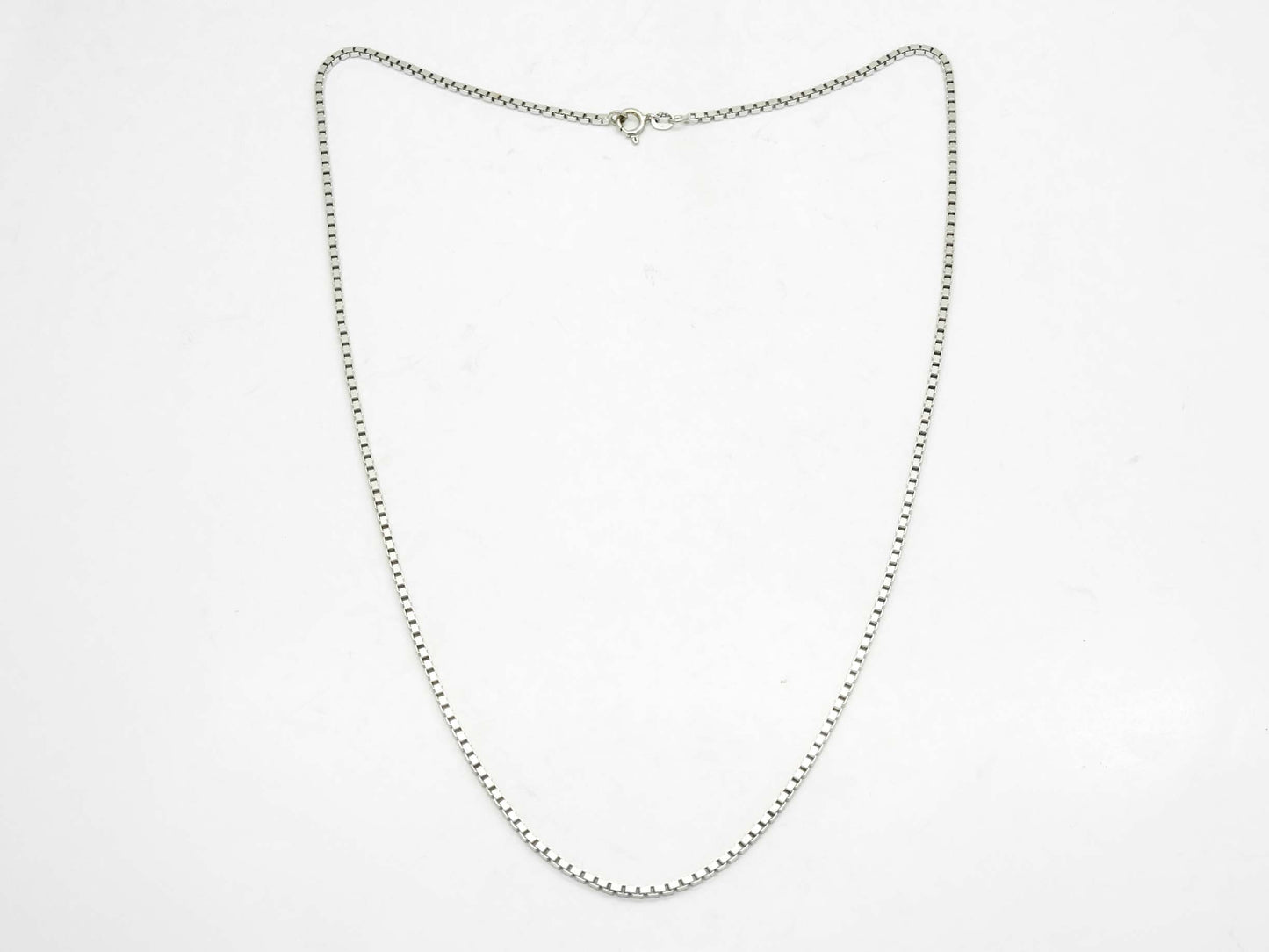 Italian 2mm Wide Box Chain Necklace 18k White Gold 19.5" Long