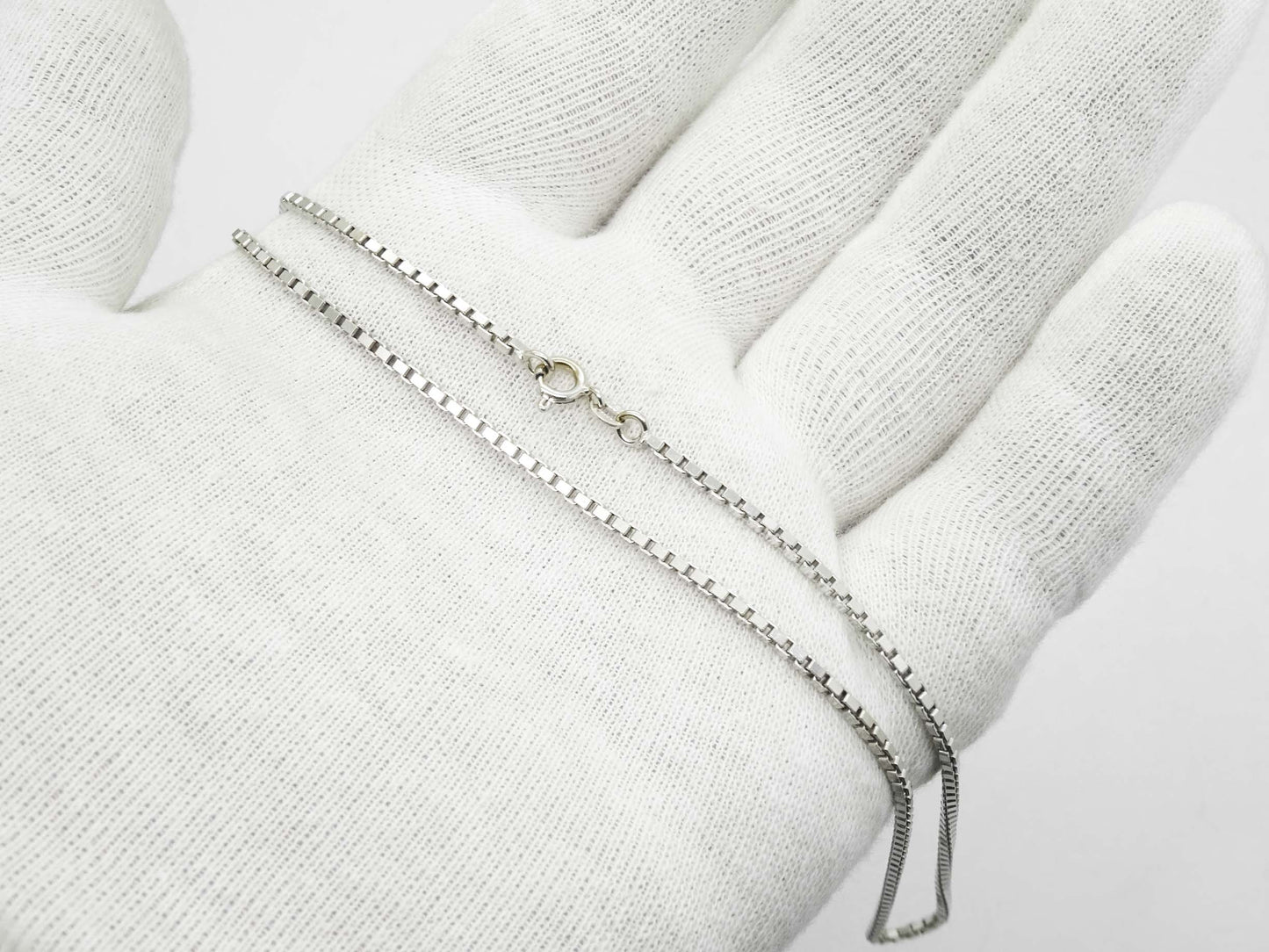 Italian 2mm Wide Box Chain Necklace 18k White Gold 19.5" Long