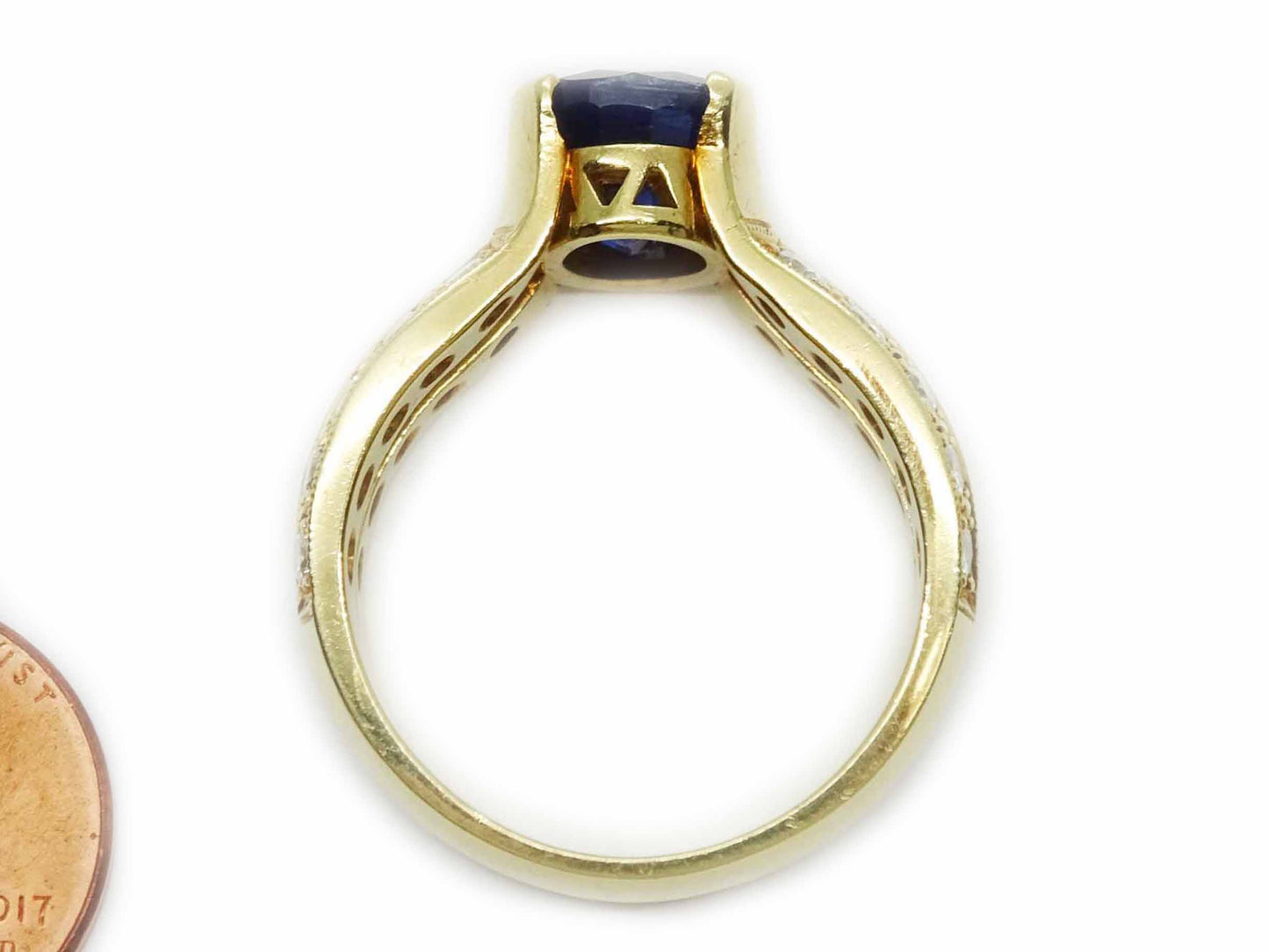 5.85ctw Natural Oval Kyanite & Diamond Split Shank Ring 18k Gold Size 12