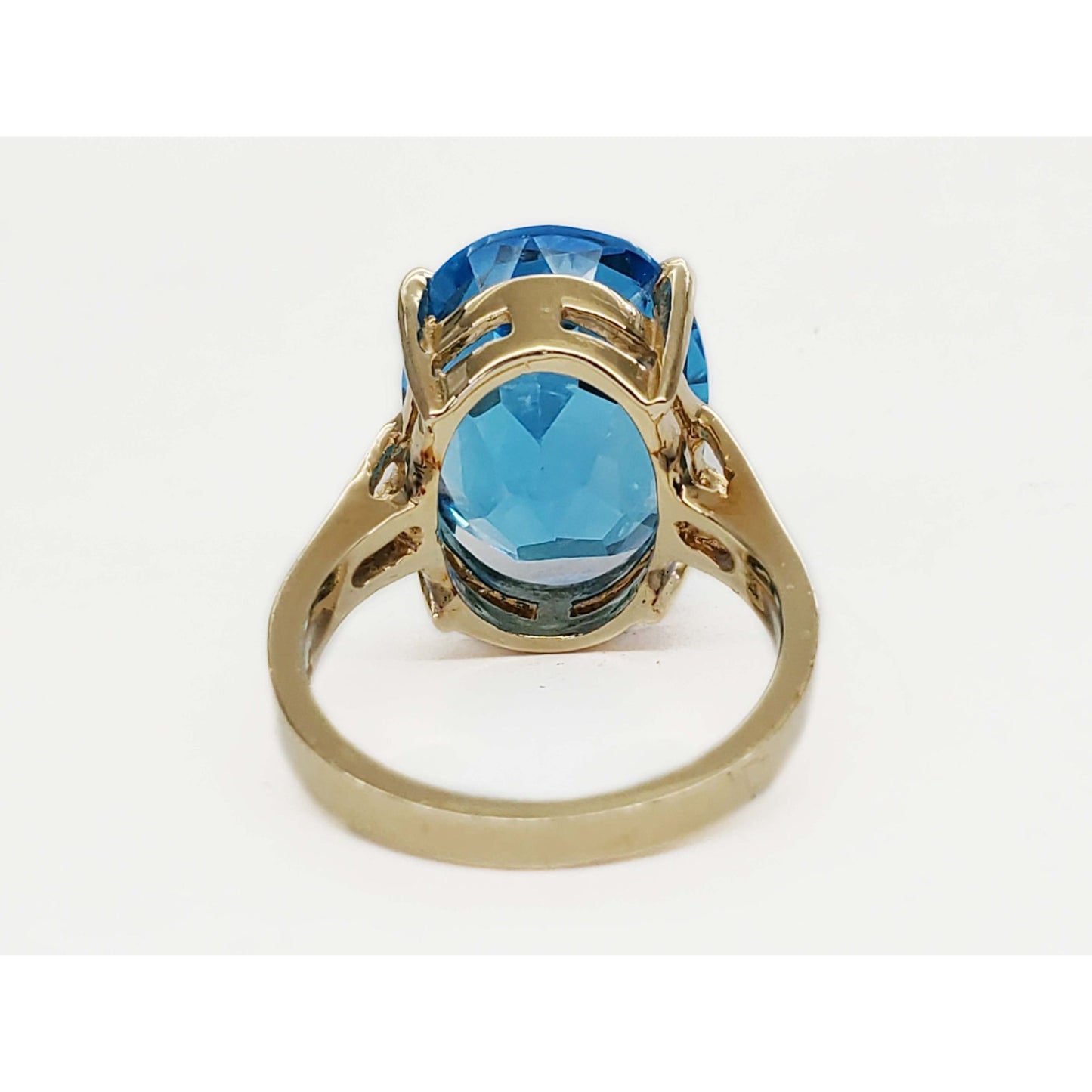 Big 11.67 ctw Oval Blue Natural Topaz Solitaire Ring 14k Gold Size 5.75