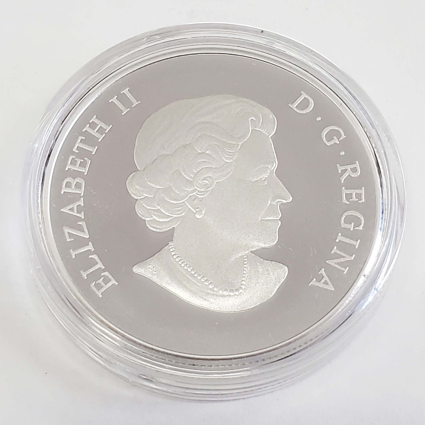 Royal Canadian Mint 2015 $100 1 oz .999 Fine Silver Canadian Horse Coin w/Box