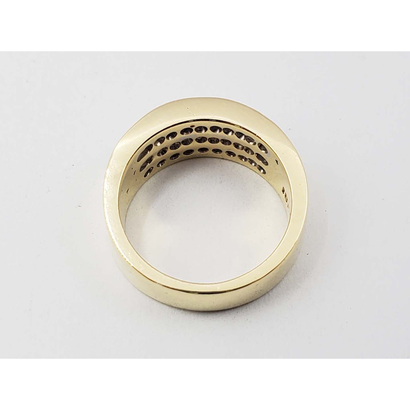 1.8 ctw Invisbly-Set Princess Diamond Pave Band Ring 18k Gold Size 6.5