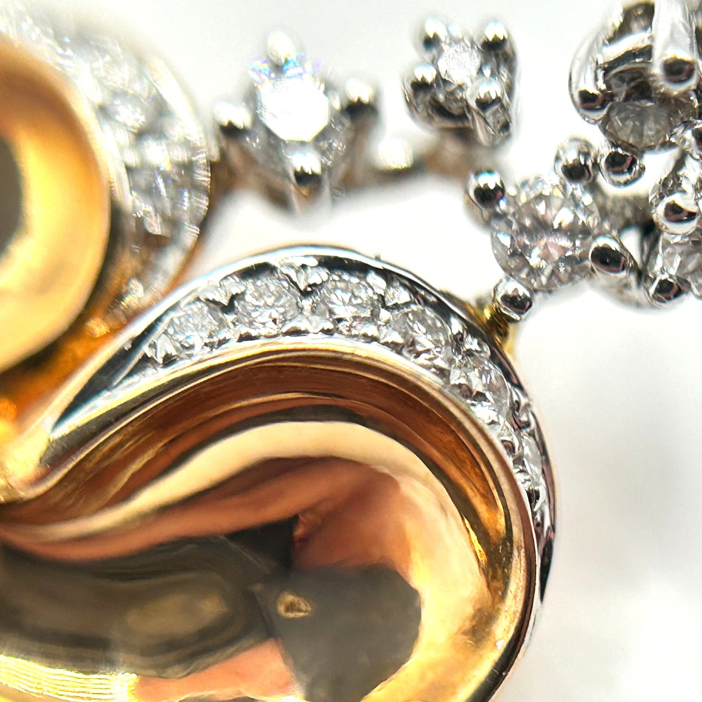 18k .27ctw Diamond Heart Stud Earrings - Stardust Diamonds 18k Two-Tone Gold