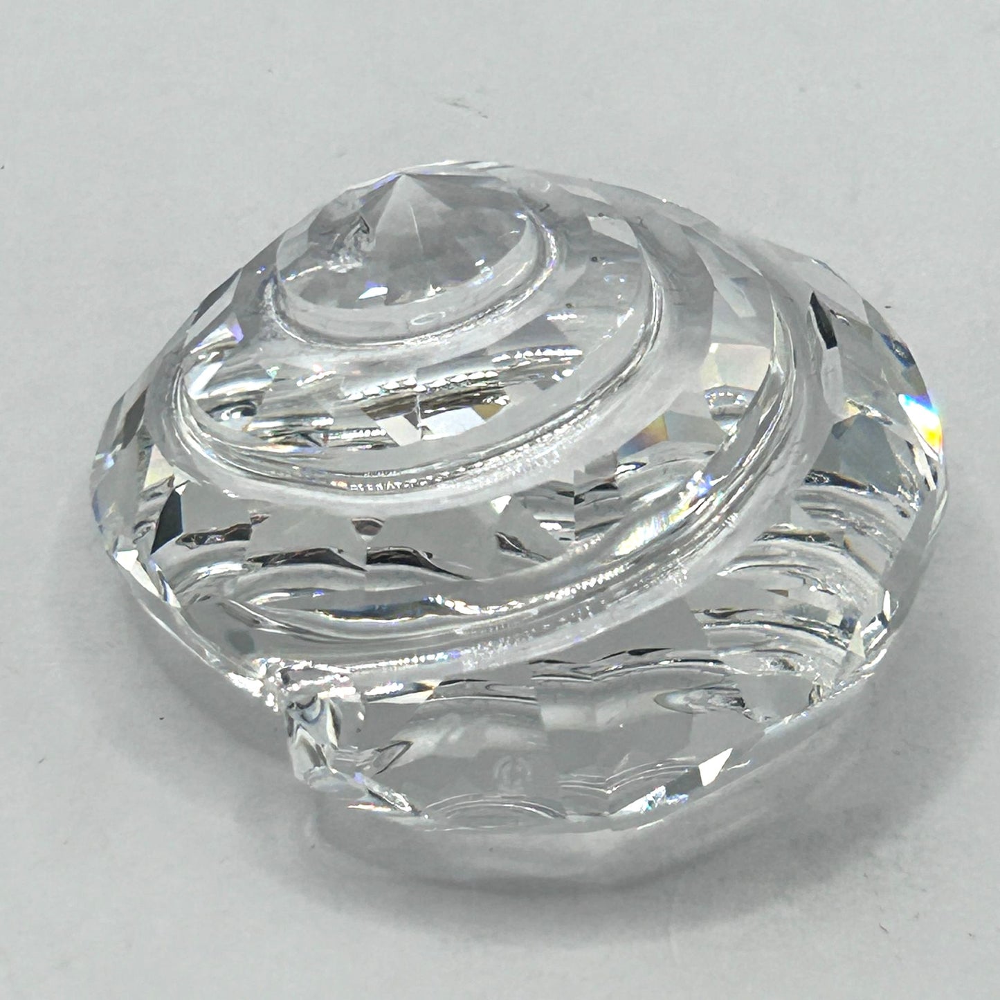 Swarovski Crystal 880693 Spiral Top Shell Paperweight In Box - No COA