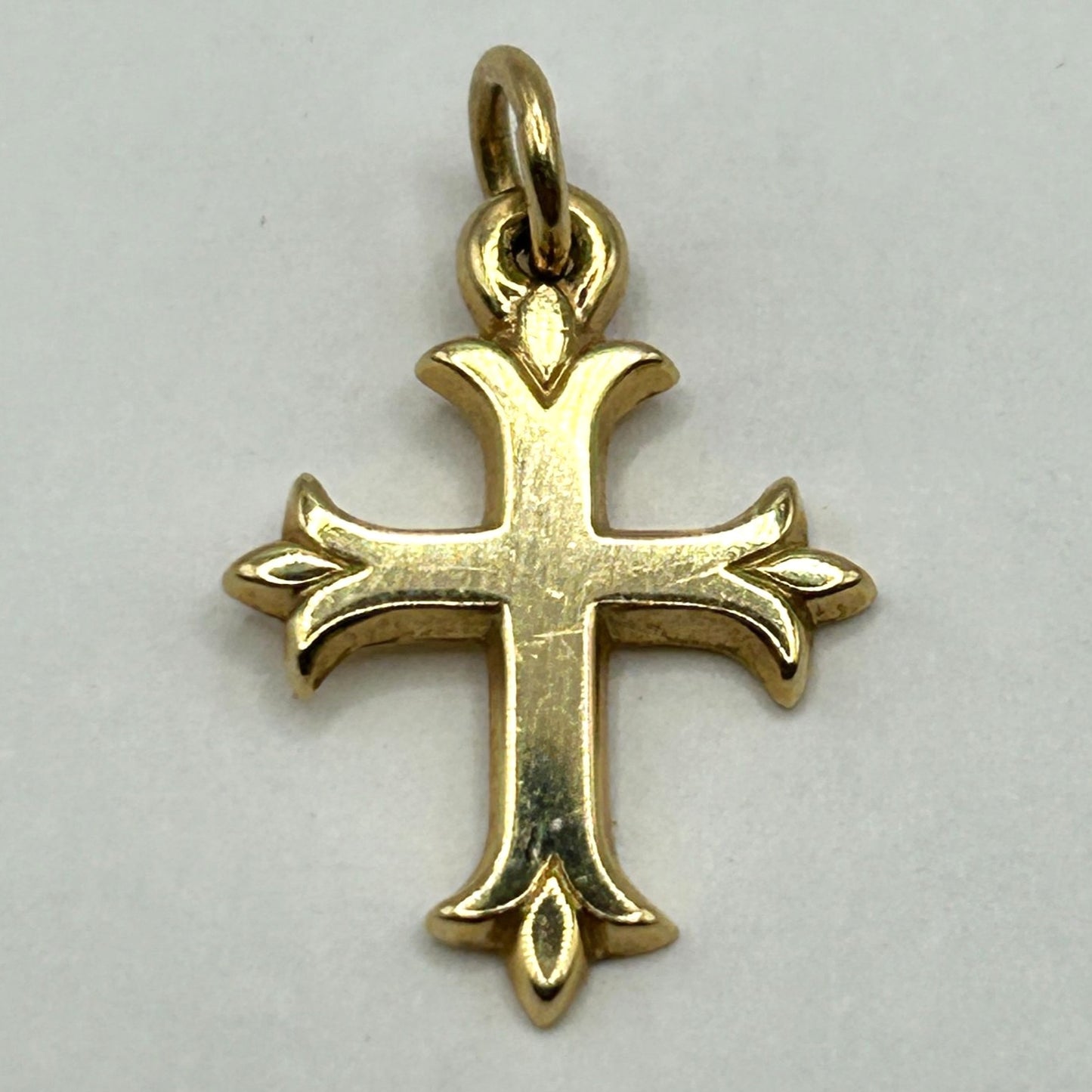 James Avery Fleuree Cross 14K Gold Necklace Pendant - 1.5g