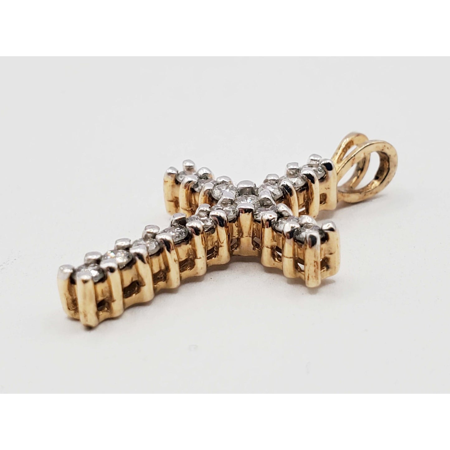 0.8 ctw Diamond Cross Pendant 14k Gold