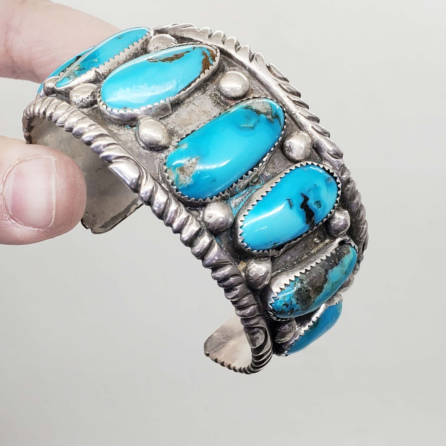 FJ Southwestern Turquoise Sterling Silver Cuff Bracelet 85.4 Grams