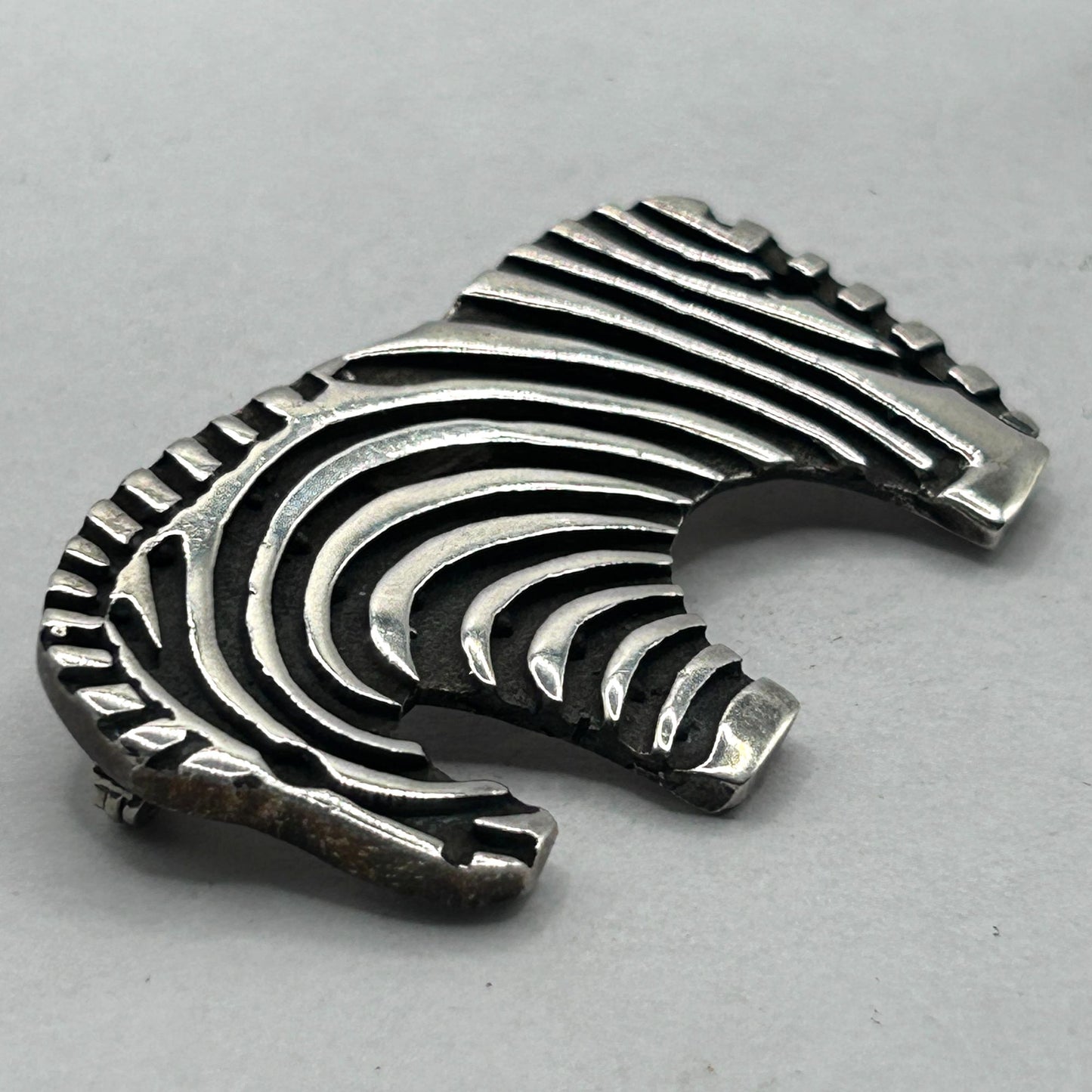 925 Sterling Silver Native American Artisan Necklace Pendant