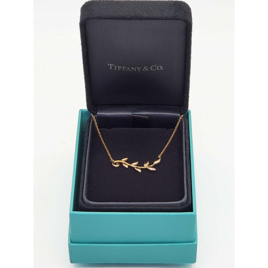 Tiffany & Co Paloma Picasso Designer Olive Leaf Vine Pendant Necklace 18k Gold
