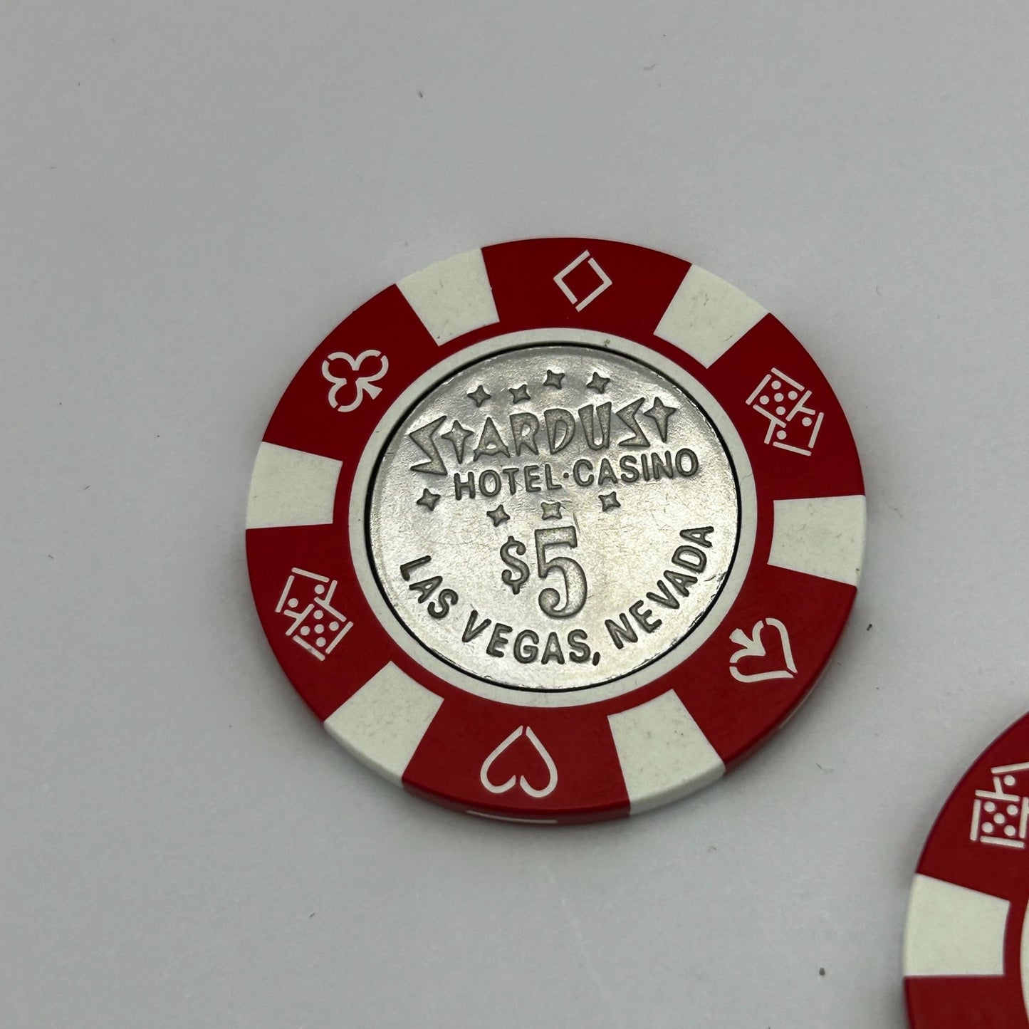 Lot of 2 1985 Stardust Hotel Casino Las Vegas Nevada $5 Chip