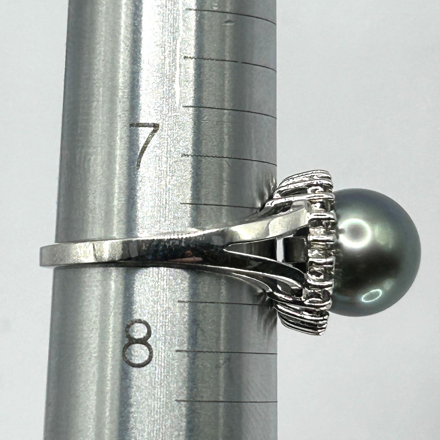 14k White Gold 10-10.5mm Tahitian Black Pearl and Round Diamonds Ring Size 7.5