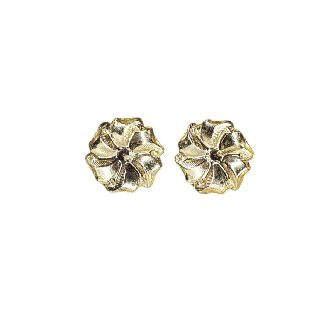 14k Gold Flower Stud Earrings