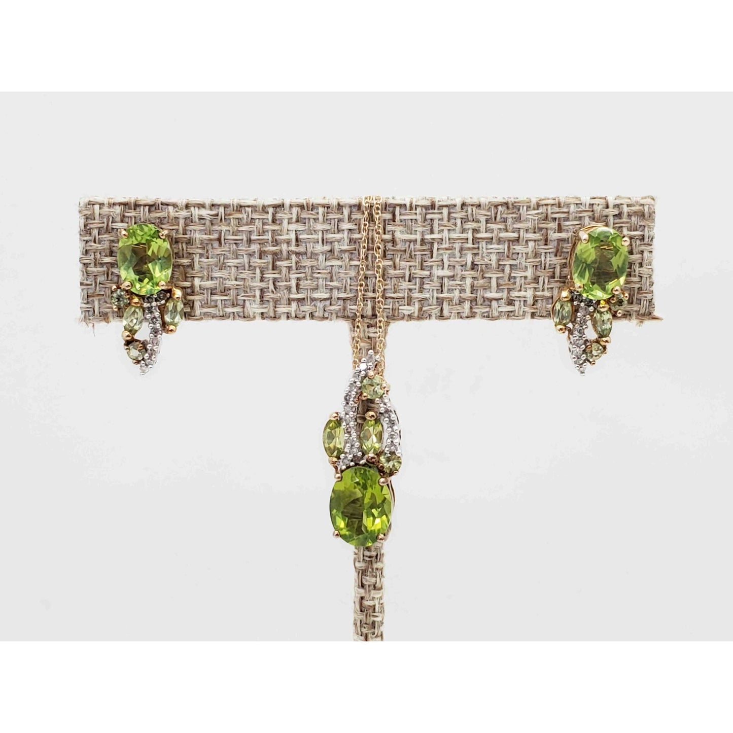 Heng Ngai Oval Peridot & Diamond Accent Pendant & Earrings Set 10k Gold
