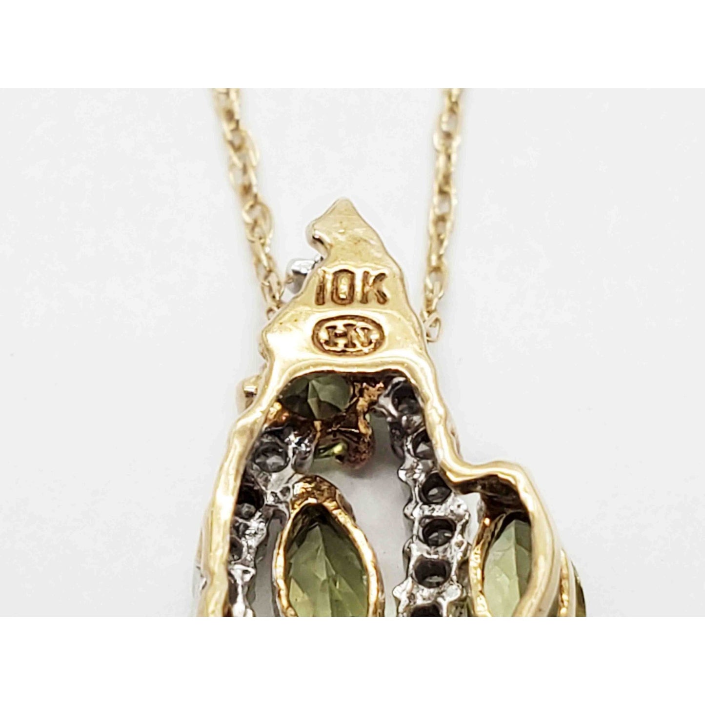 Heng Ngai Oval Peridot & Diamond Accent Pendant & Earrings Set 10k Gold