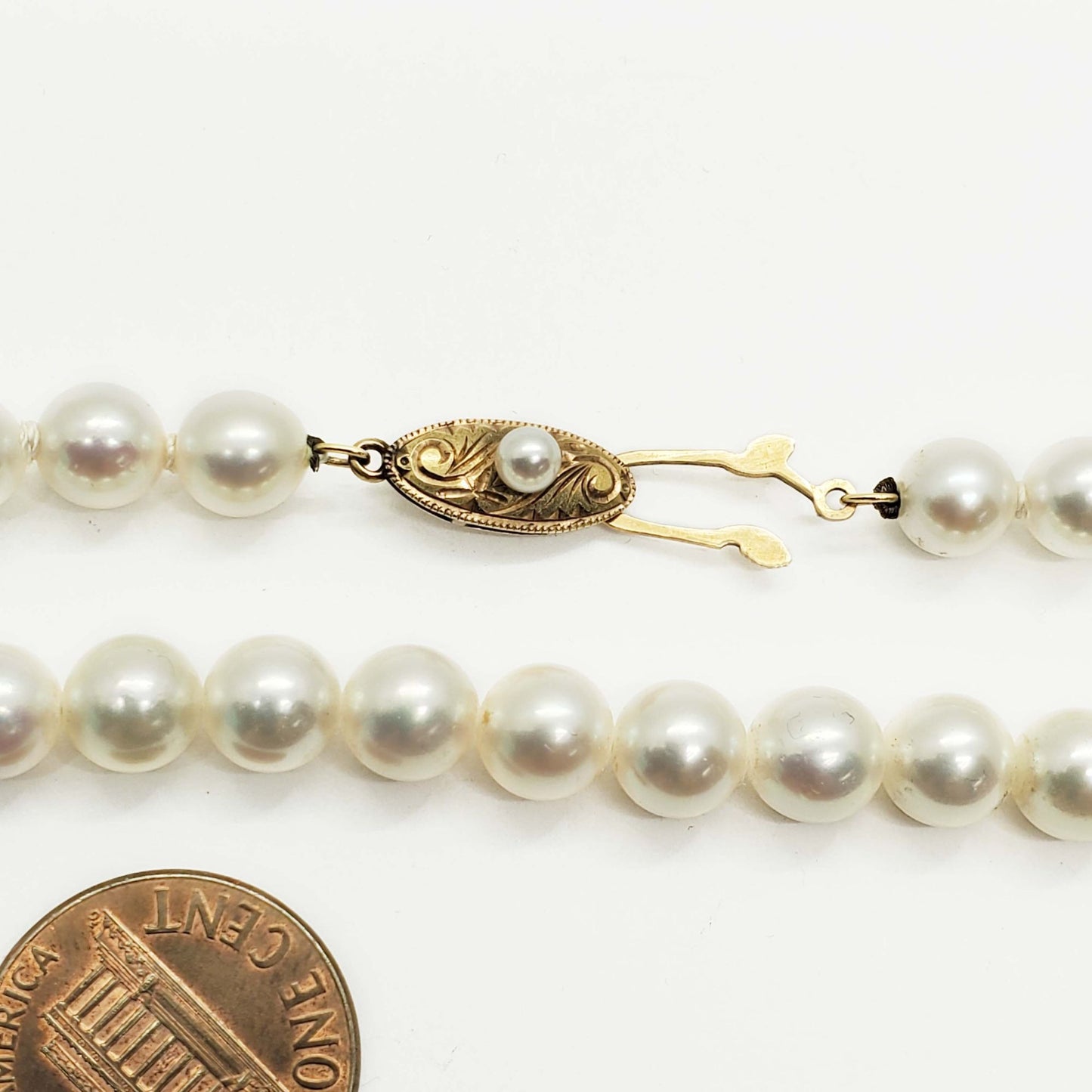 6.5-7mm Wide Cultured Pearl Bead Strand Necklace 14k Gold Clasp 17" Long