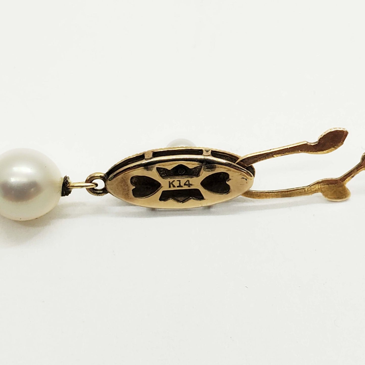 6.5-7mm Wide Cultured Pearl Bead Strand Necklace 14k Gold Clasp 17" Long