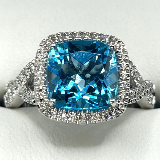14k White Gold .17ctw VS2, I Diamond & Blue Topaz Split Shank Ring - Size 7