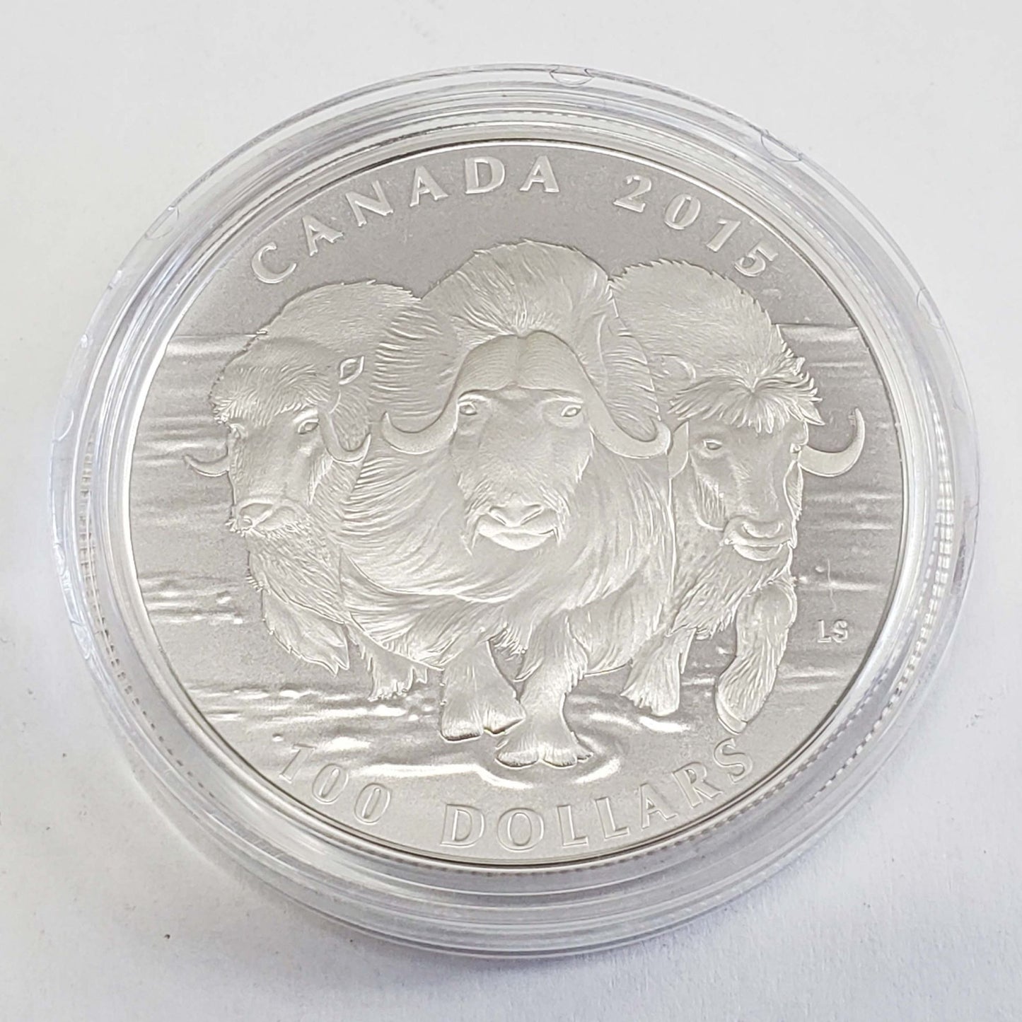 Royal Canadian Mint 2015 $100 1 oz .999 Fine Silver Muskox Coin w/Box