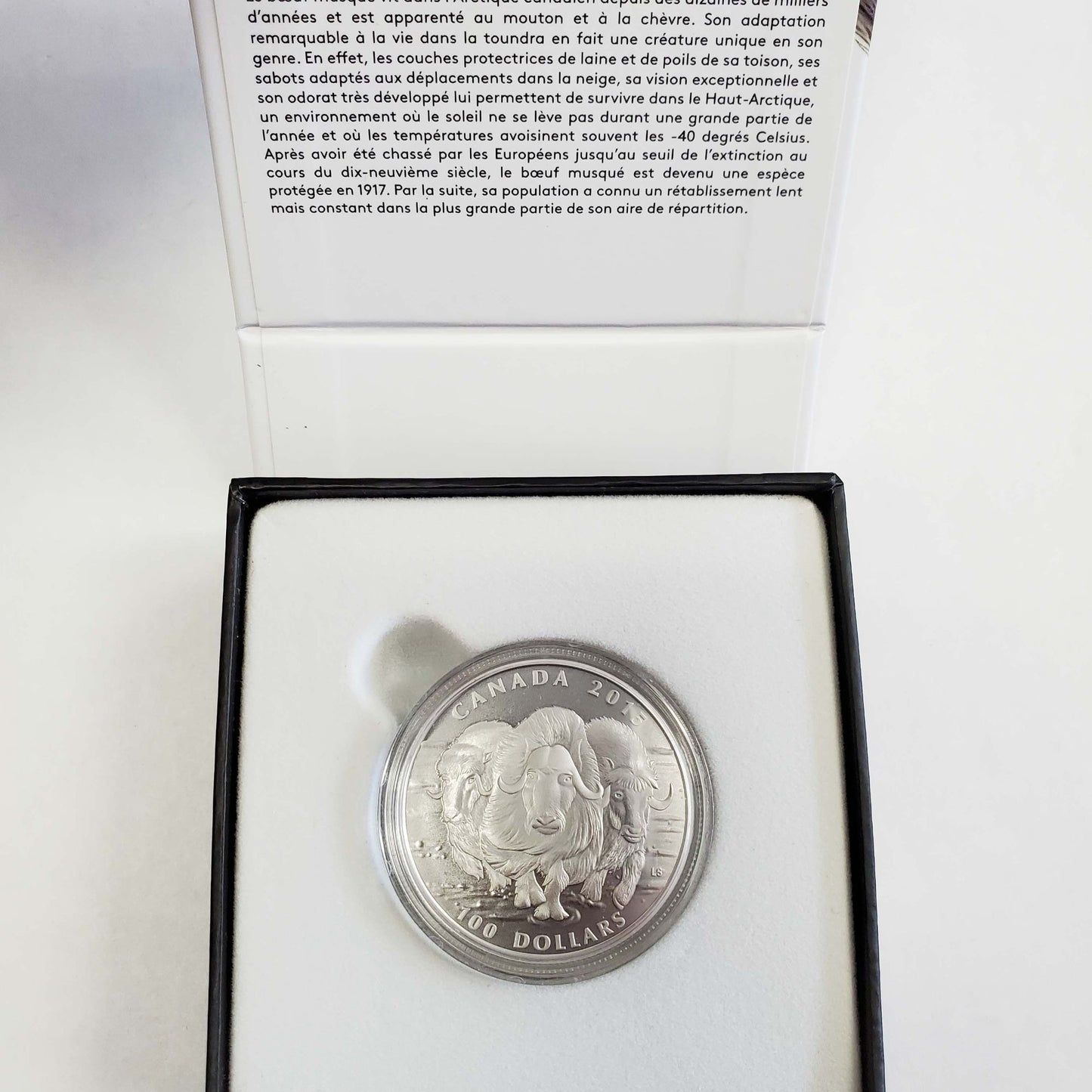 Royal Canadian Mint 2015 $100 1 oz .999 Fine Silver Muskox Coin w/Box