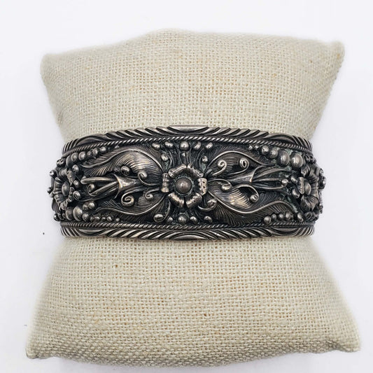 Southwestern George Begay Navajo Sterling Silver Repousse Cuff Bracelet