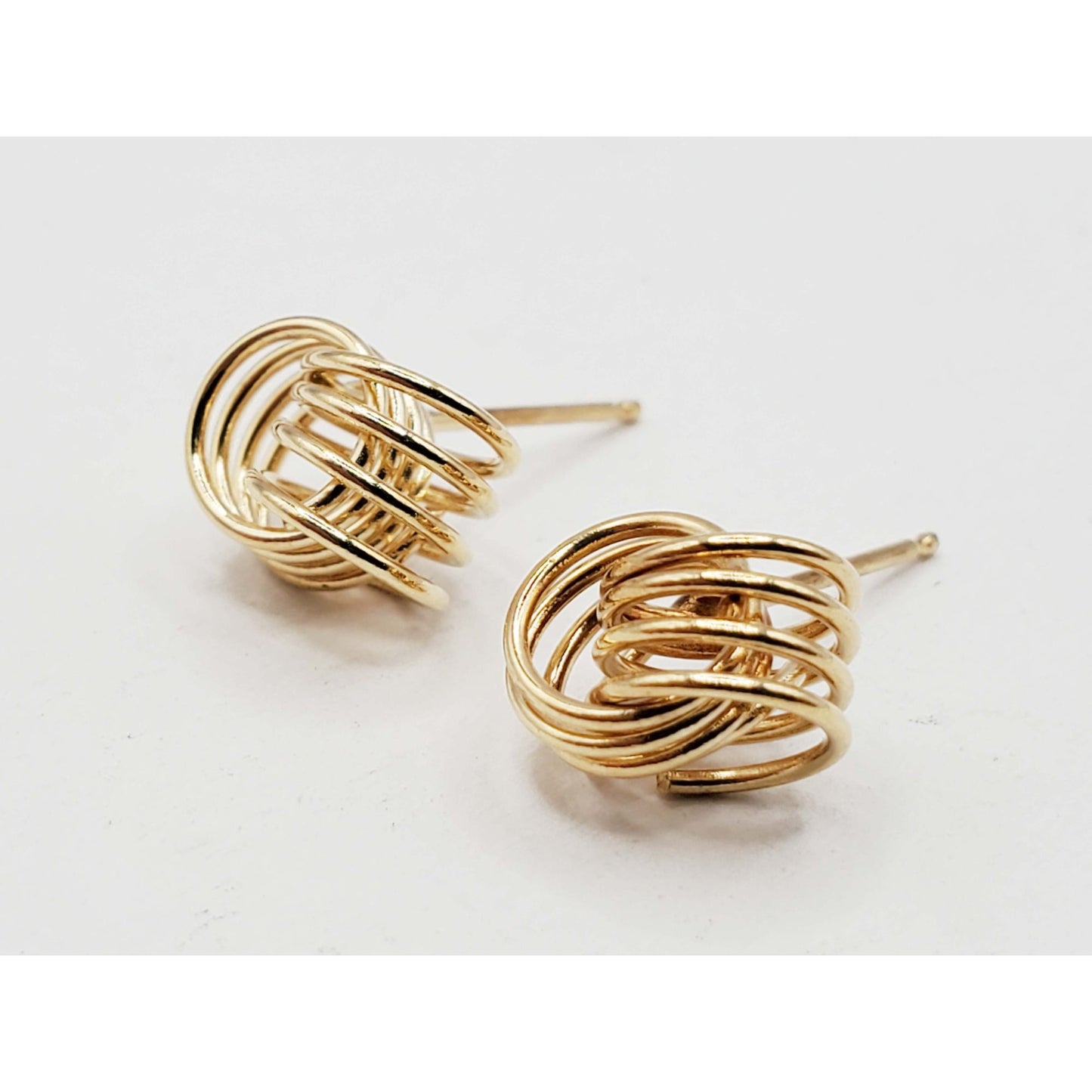 8.5mm Knot Loop Stud Earrings 14k Gold