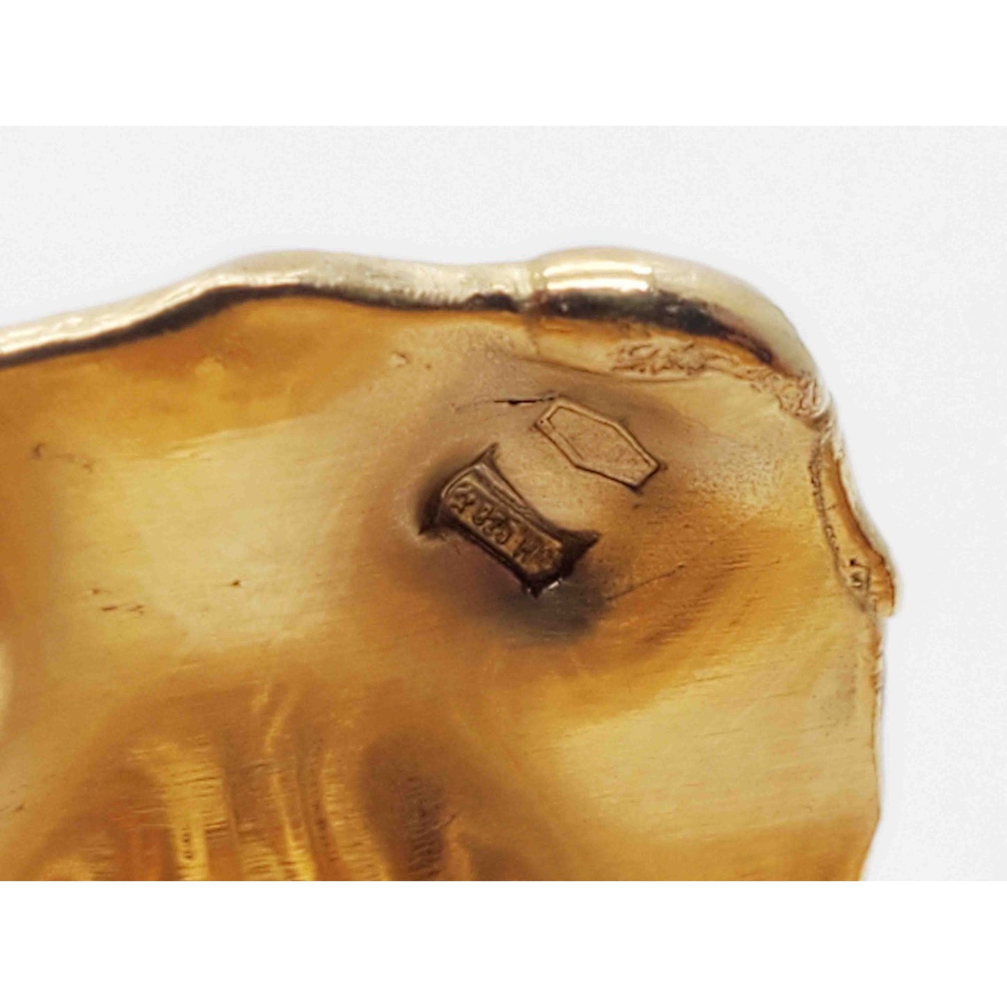 Italian Hammered Finish Wide Cuff Bracelet 18k Yellow Gold 26.8 Grams