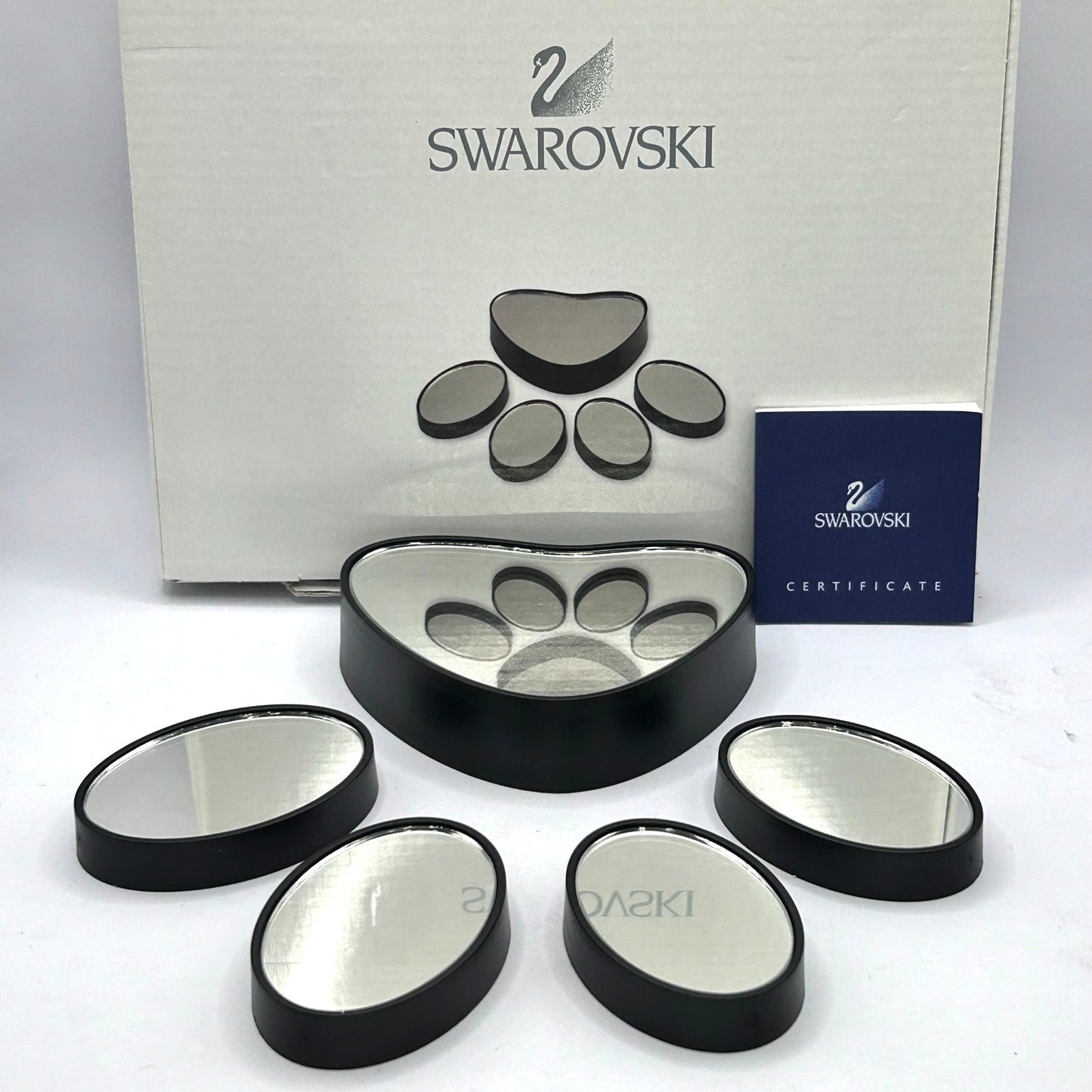 Swarovski Crystal 1096847 Disney Lady & The Tramp Paw Print Display in Box + COA