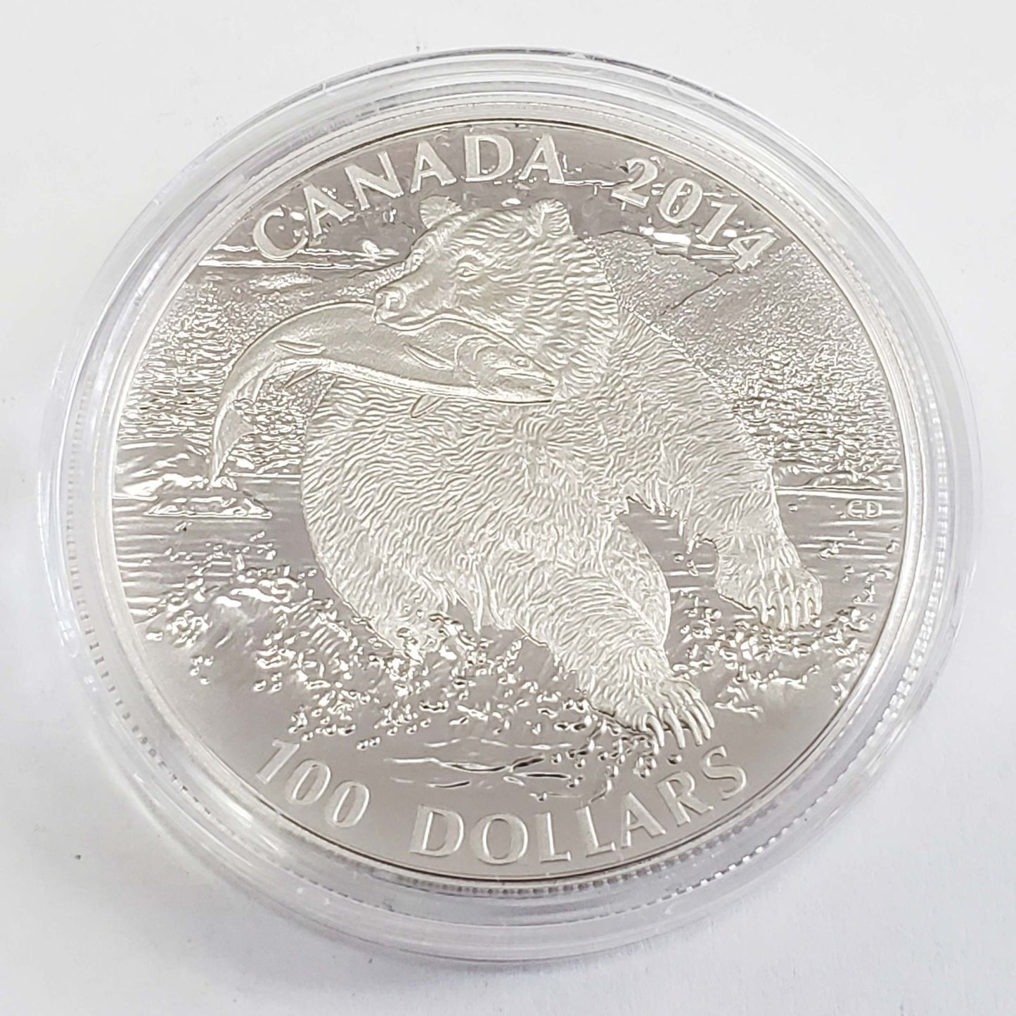 Royal Canadian Mint 2014 $100 1 oz .999 Fine Silver Grizzly Bear Coin w/Box