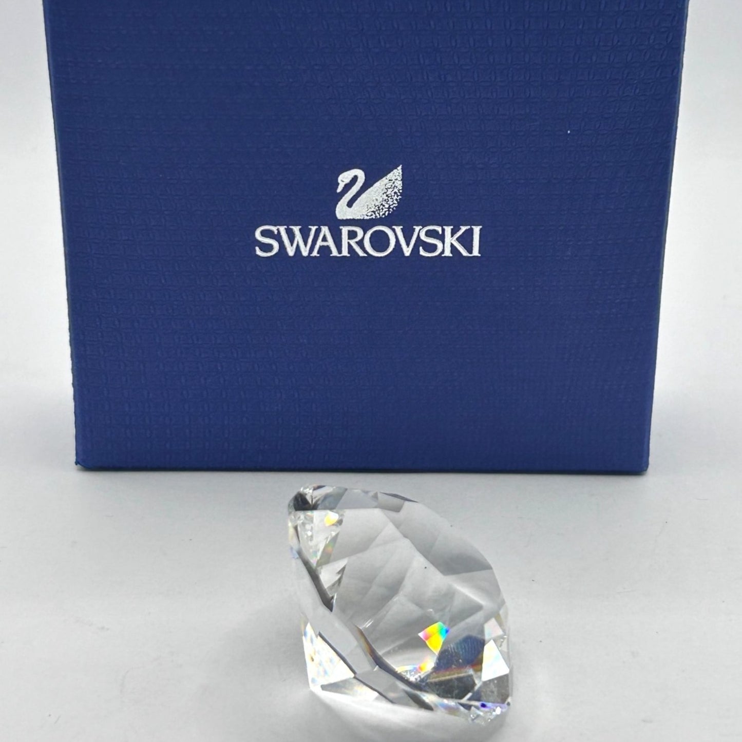 Swarovski Crystal Society A 9100 NR 000 325 Round Diamond Paperweight In Box