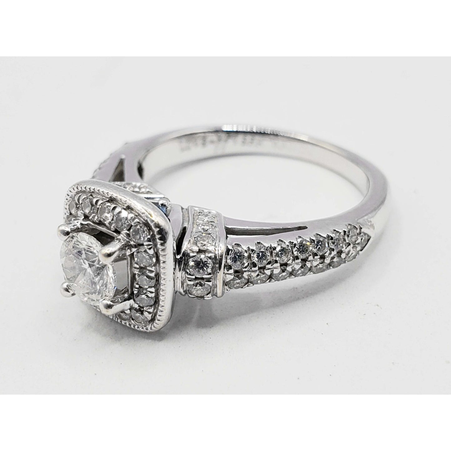 "Love" by Vera Wang 0.91 ctw Diamond Engagement Ring 14k White Gold Size 4.25