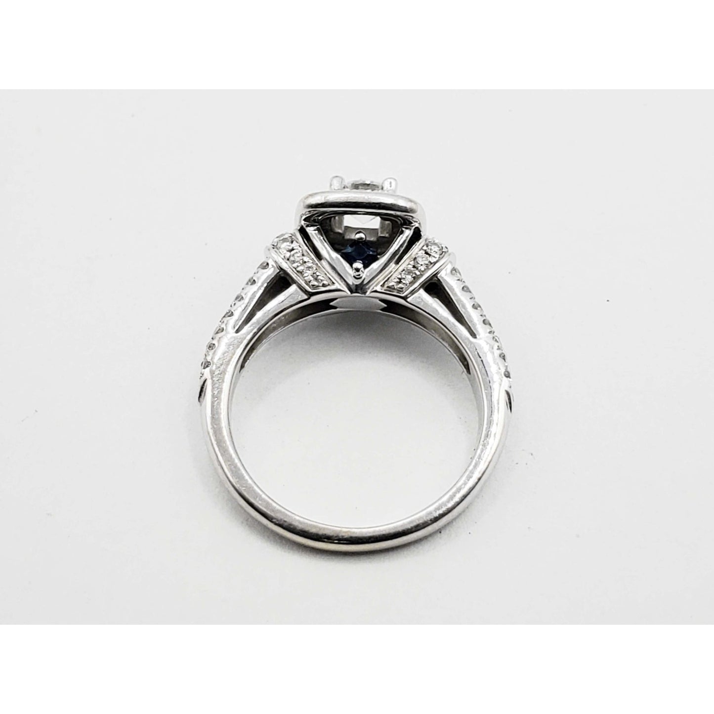 "Love" by Vera Wang 0.91 ctw Diamond Engagement Ring 14k White Gold Size 4.25
