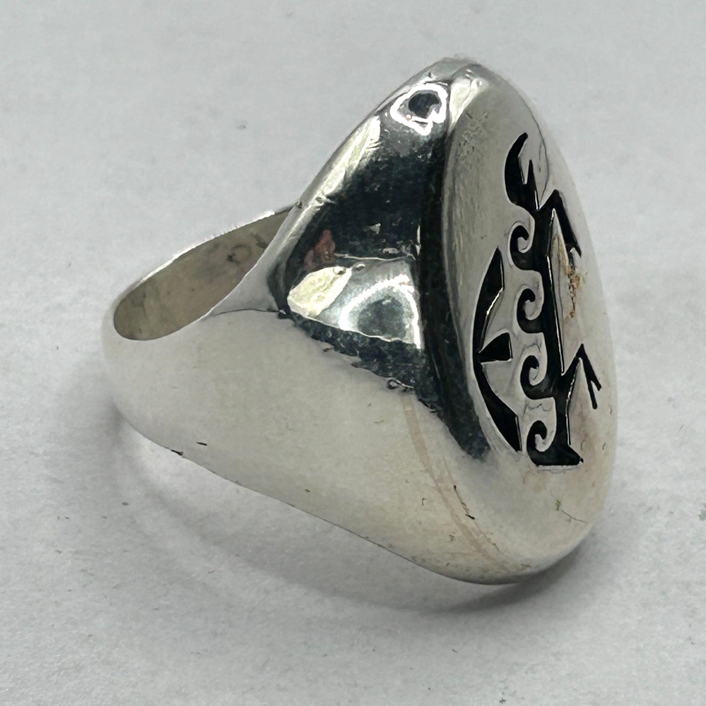 Hopi Steven Pooyouma Kuyvaya Sterling Silver Overlay Turtle Ring - Size 9