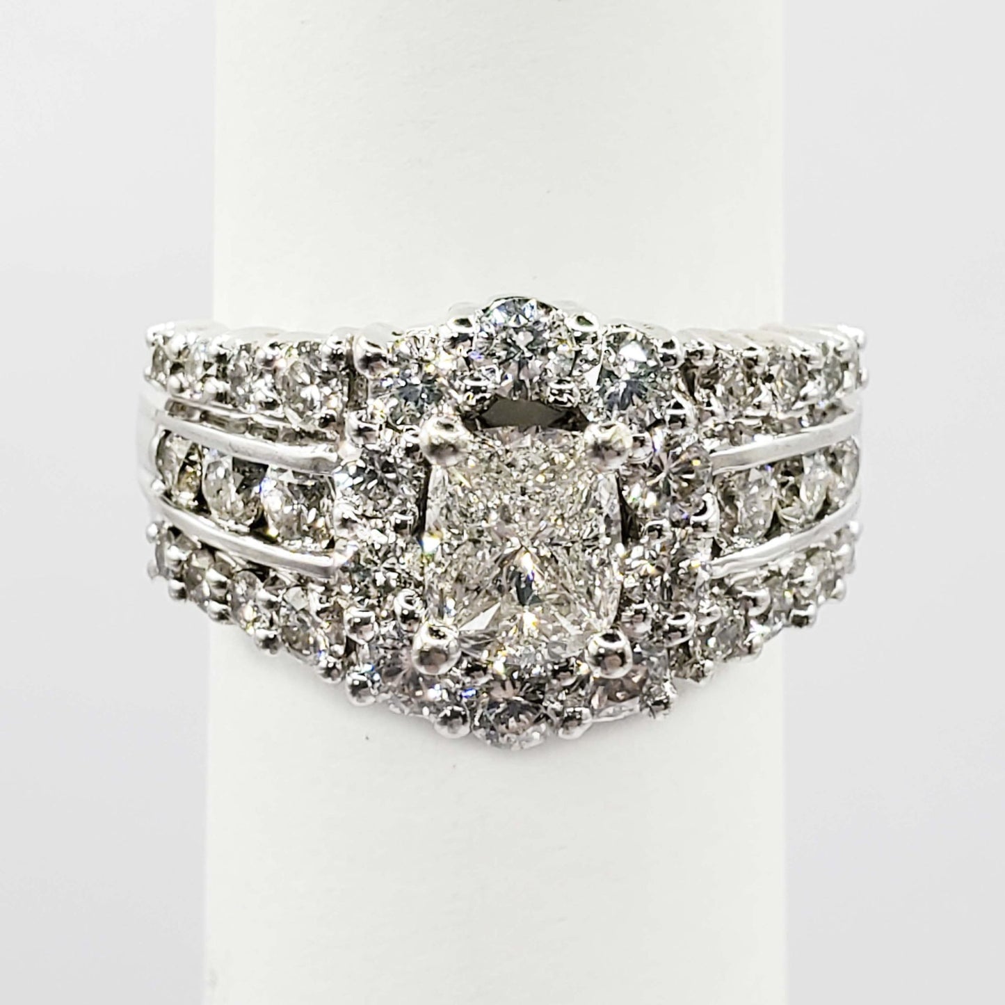Pie-Cut Oval Center Diamond Halo 3-Row Ring 14k White Gold Size 6.75