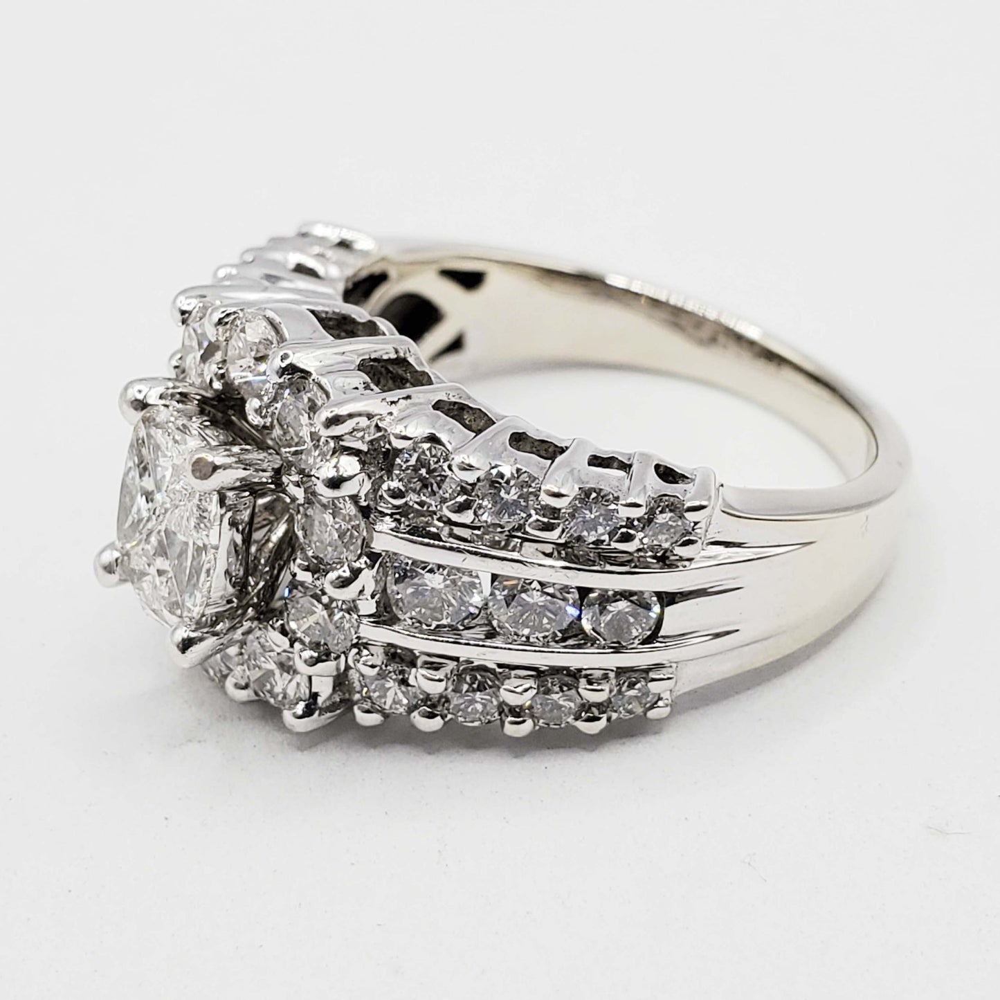 Pie-Cut Oval Center Diamond Halo 3-Row Ring 14k White Gold Size 6.75