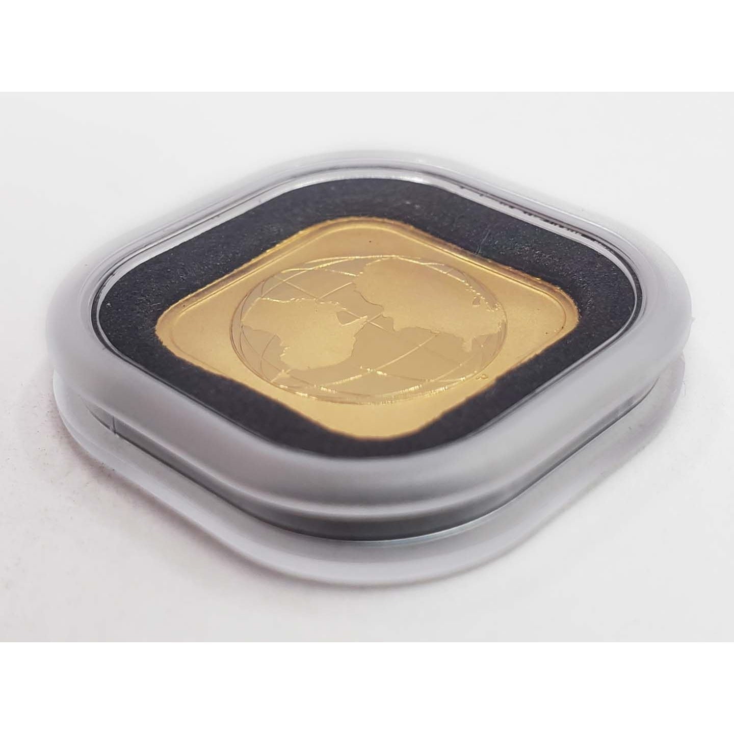 2017 1/10 Troy Oz .999 Fine Gold Coin Australia Globe Map 15 AUD Dollars