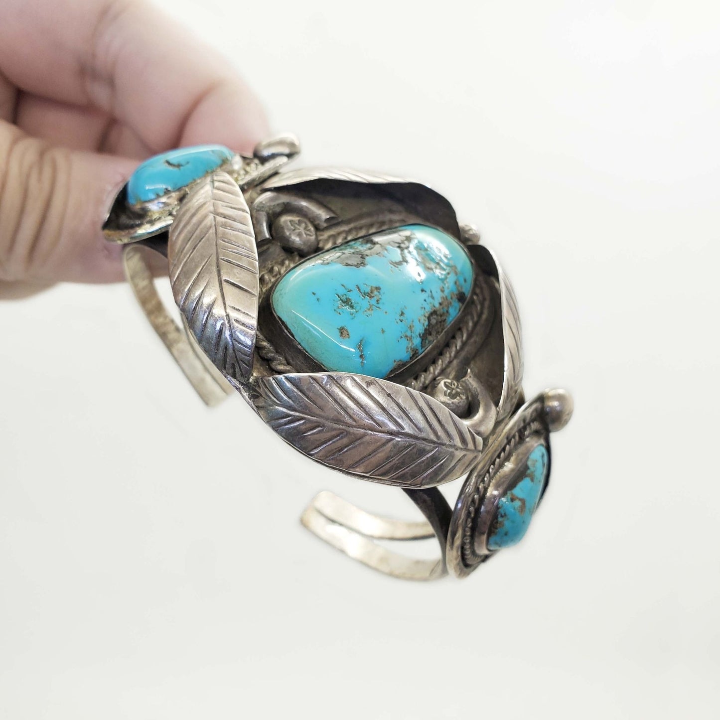 Southwestern Turquoise Sterling Silver Cuff Bracelet 76.5 Grams