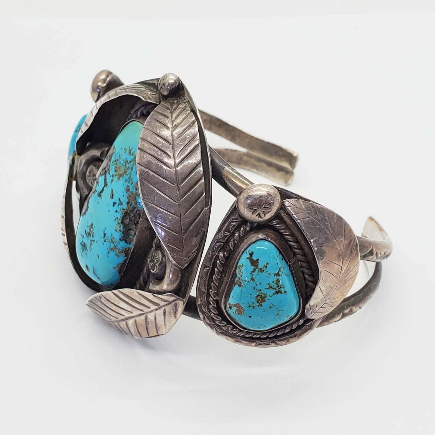 Southwestern Turquoise Sterling Silver Cuff Bracelet 76.5 Grams