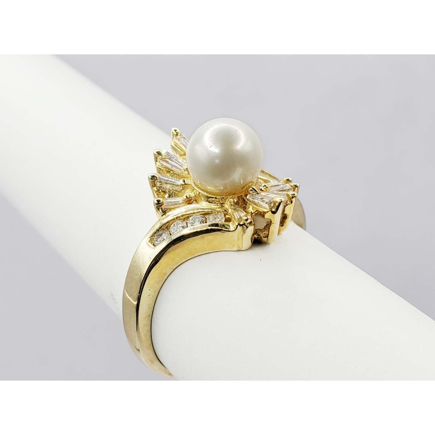 6.8mm Cultured Pearl & Diamond Halo Bypass Burst Ring 14k Gold Size 8