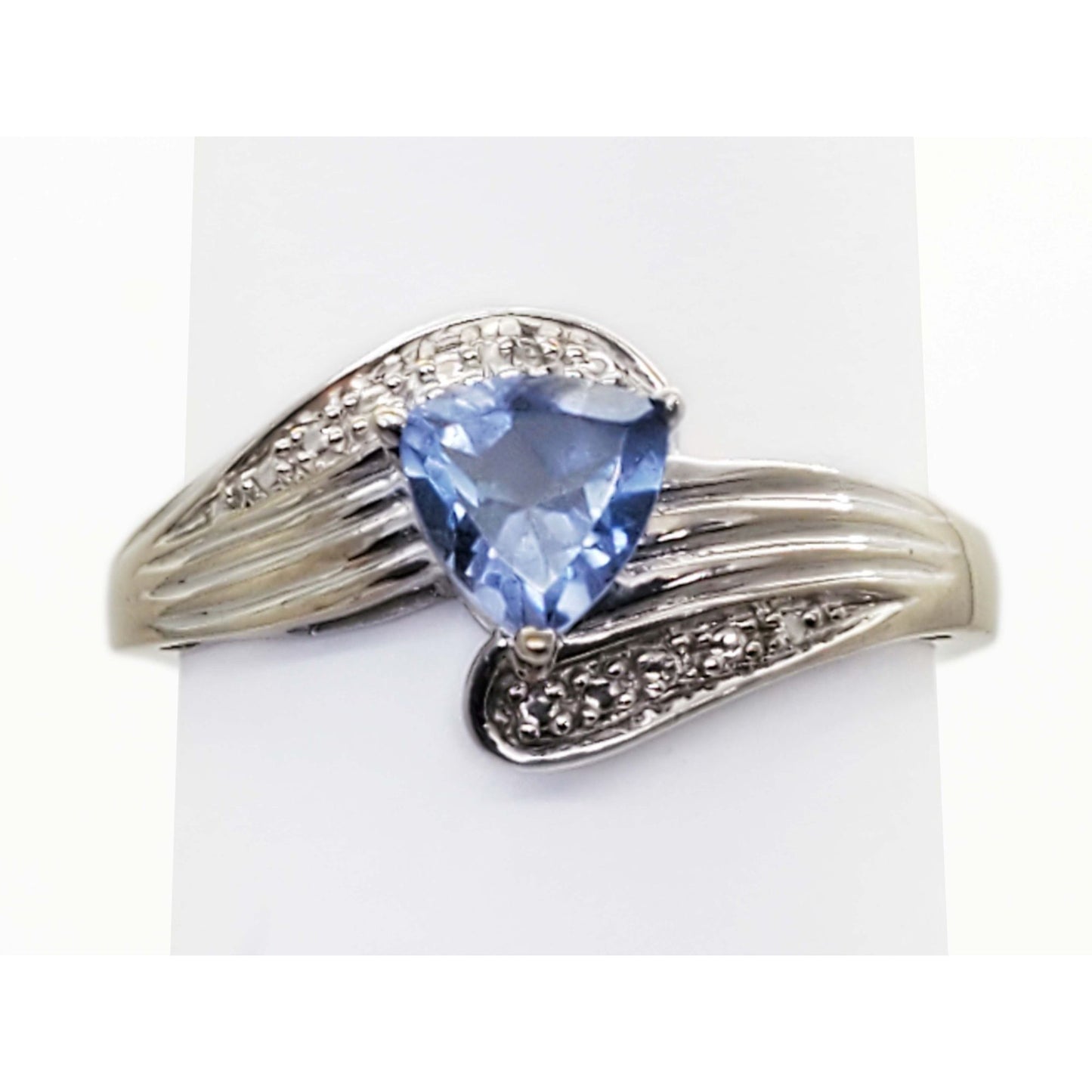 0.64 ctw Trillion Natural Tanzanite Ring 10k White Gold Size 8.75