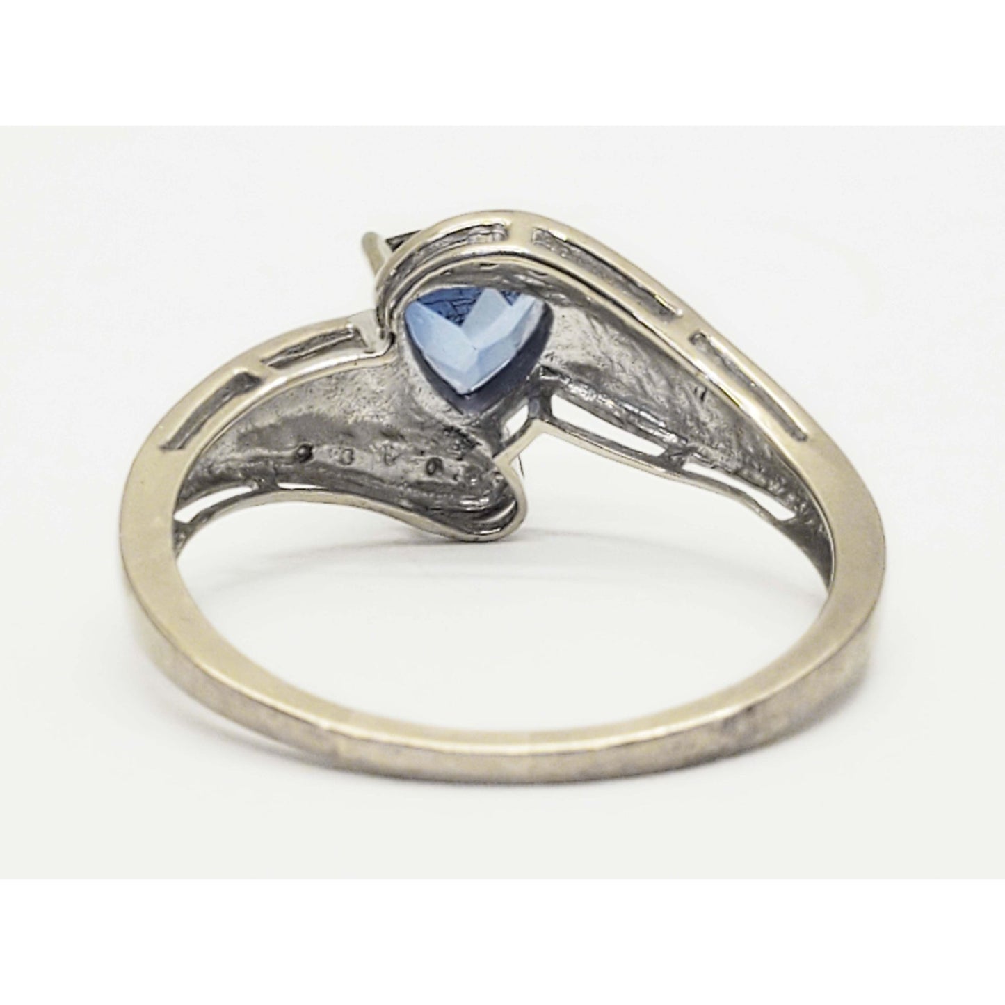 0.64 ctw Trillion Natural Tanzanite Ring 10k White Gold Size 8.75