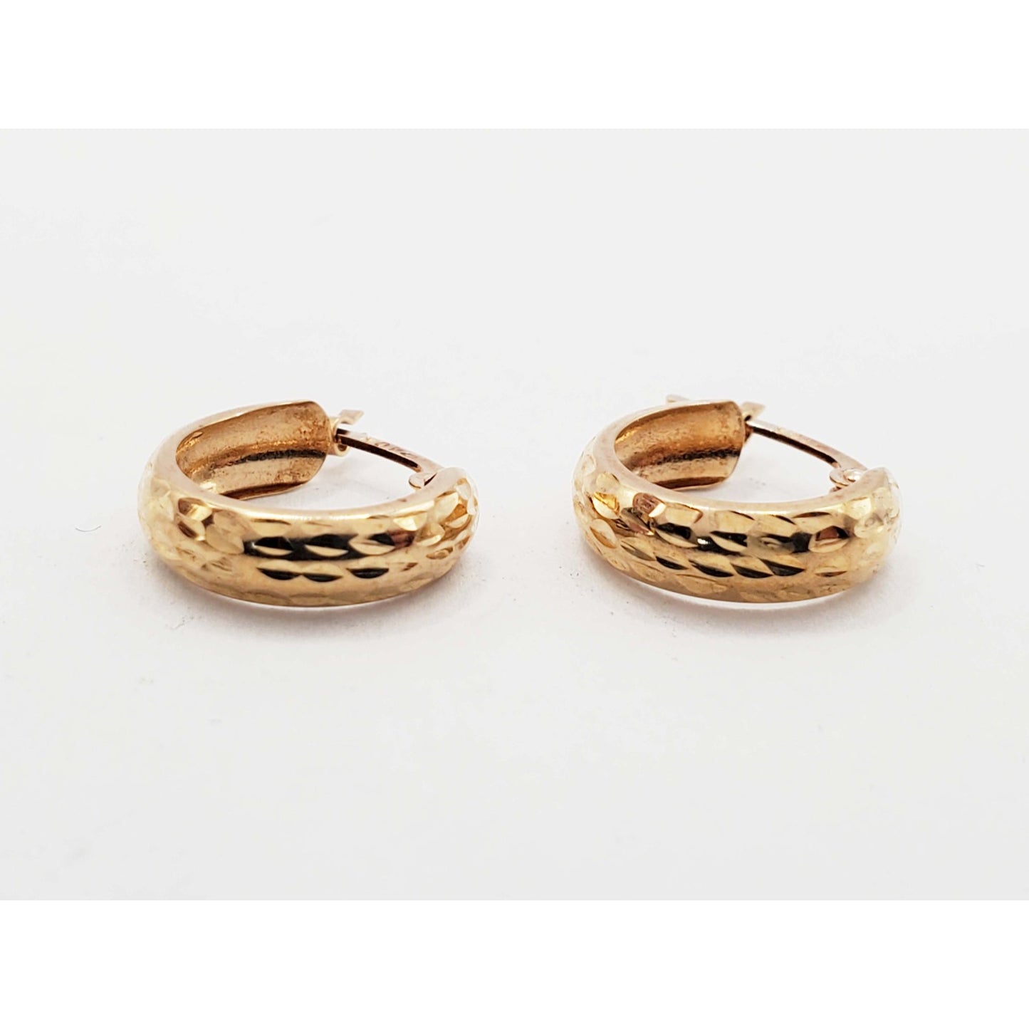 3.5mm Dia-Cut Mini Hoop Earrings 10k Gold