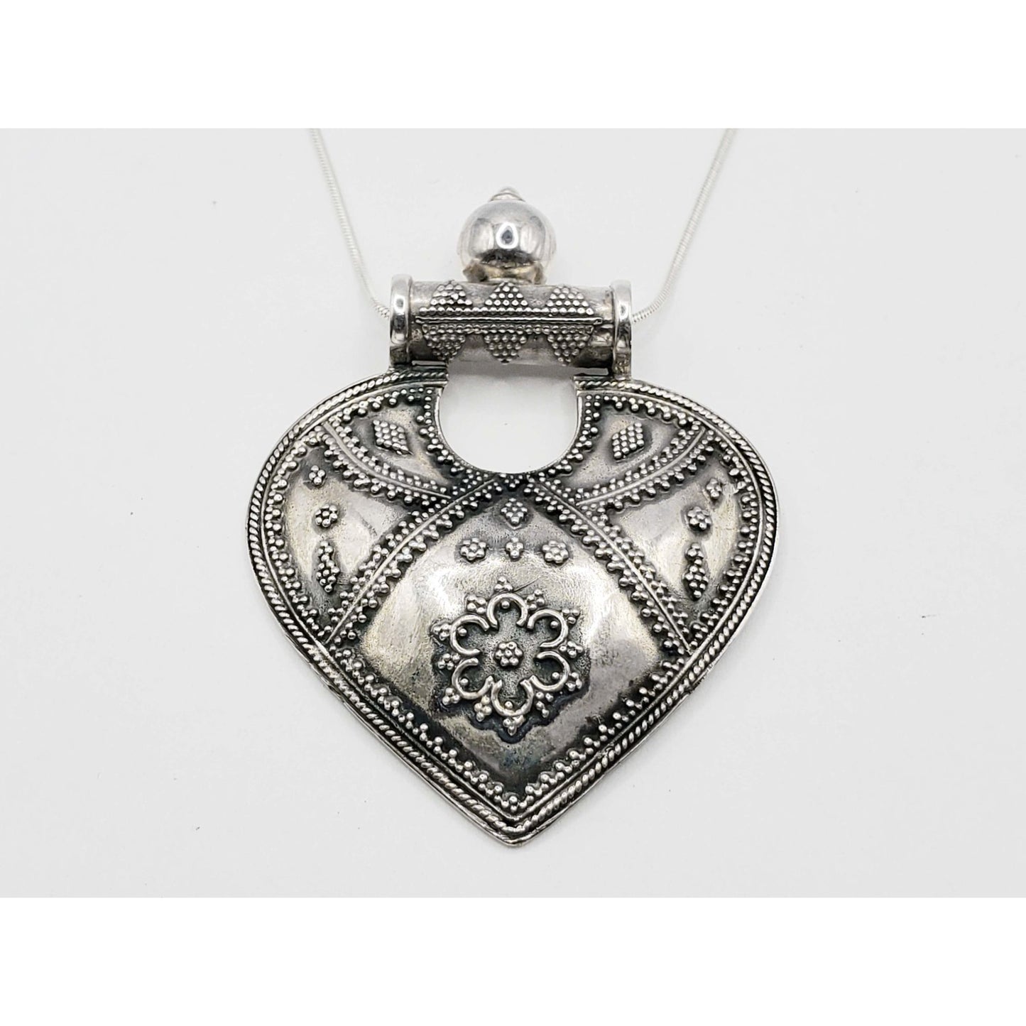 Mighty Heart Pendant Necklace Sterling Silver 16.2 Grams