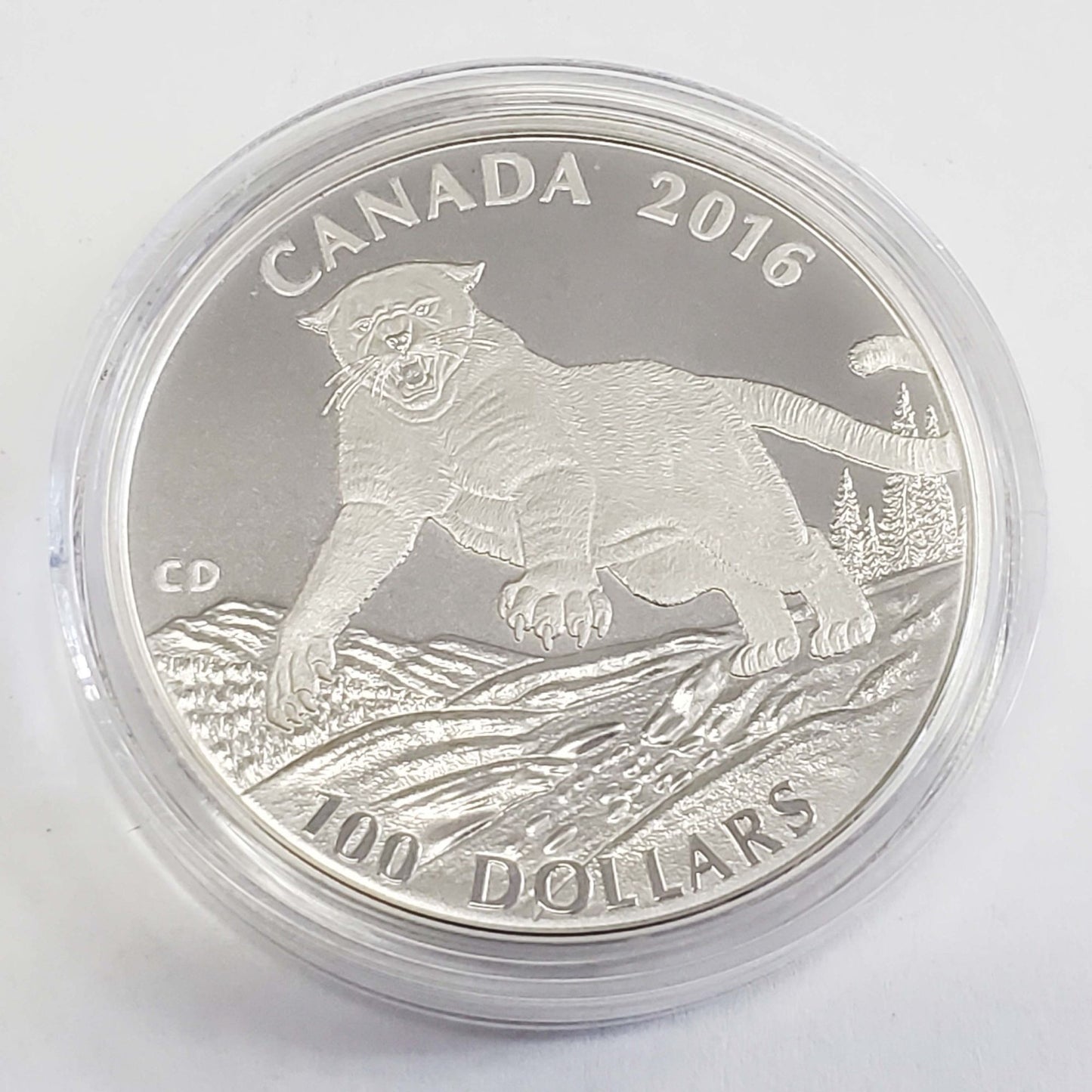 Royal Canadian Mint 2016 $100 1 oz .999 Fine Silver Cougar Coin w/Box