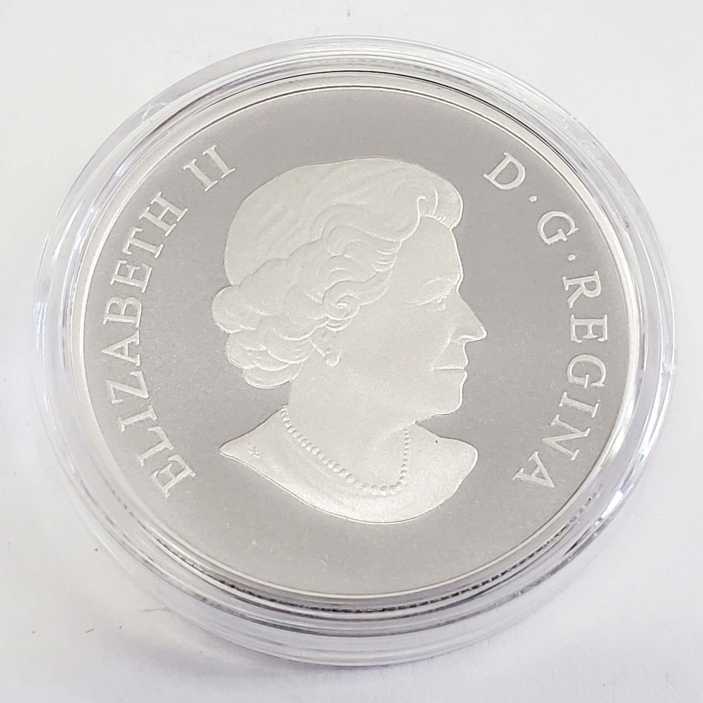 Royal Canadian Mint 2016 $100 1 oz .999 Fine Silver Cougar Coin w/Box