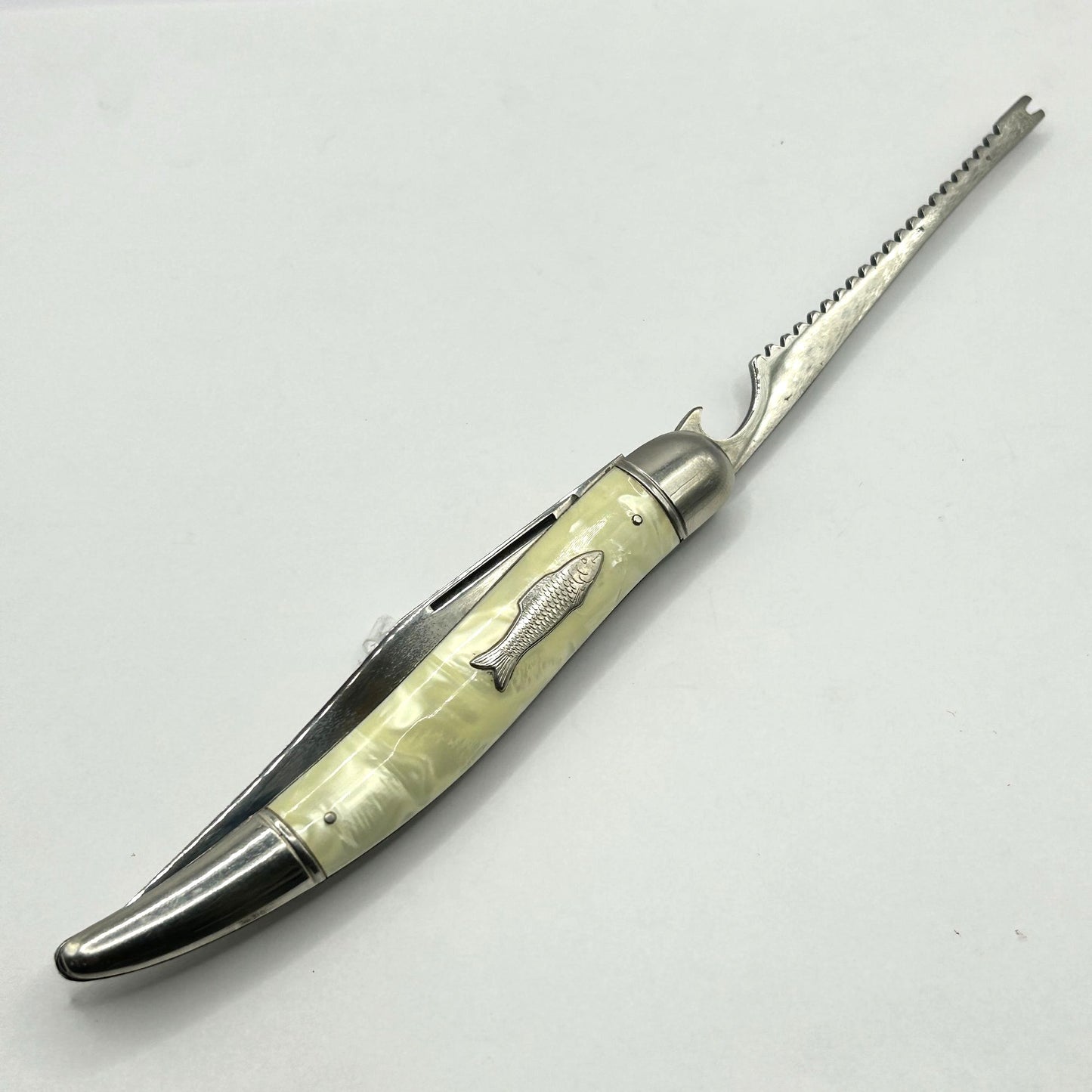 Vintage Imperial USA Pocket Folding Fishing Knife - Mother of Pearl, Fish Handle