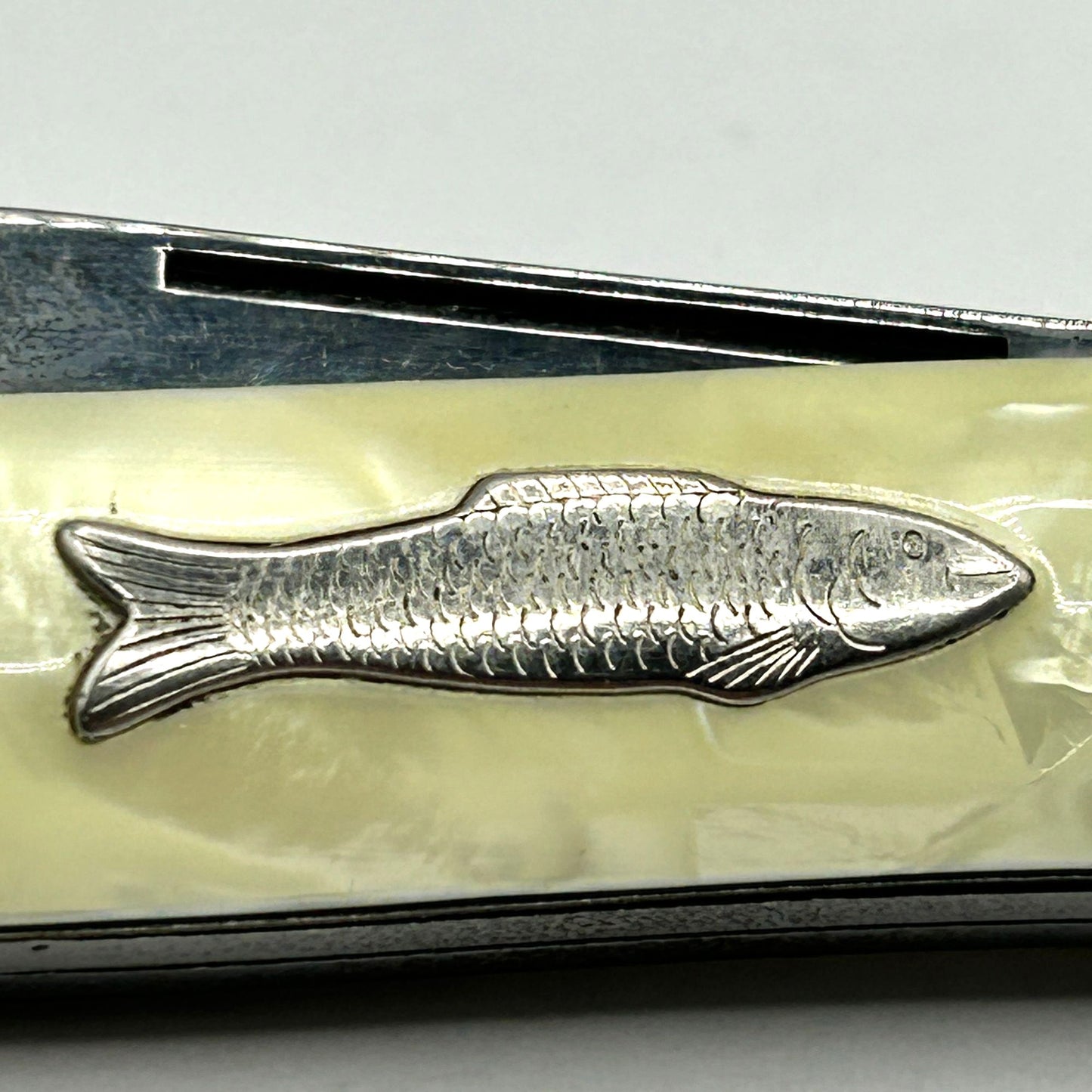 Vintage Imperial USA Pocket Folding Fishing Knife - Mother of Pearl, Fish Handle