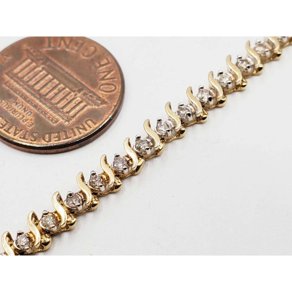 0.7 ctw Diamond 4mm Wide S-Link Tennis Bracelet 14k Gold 7" Long