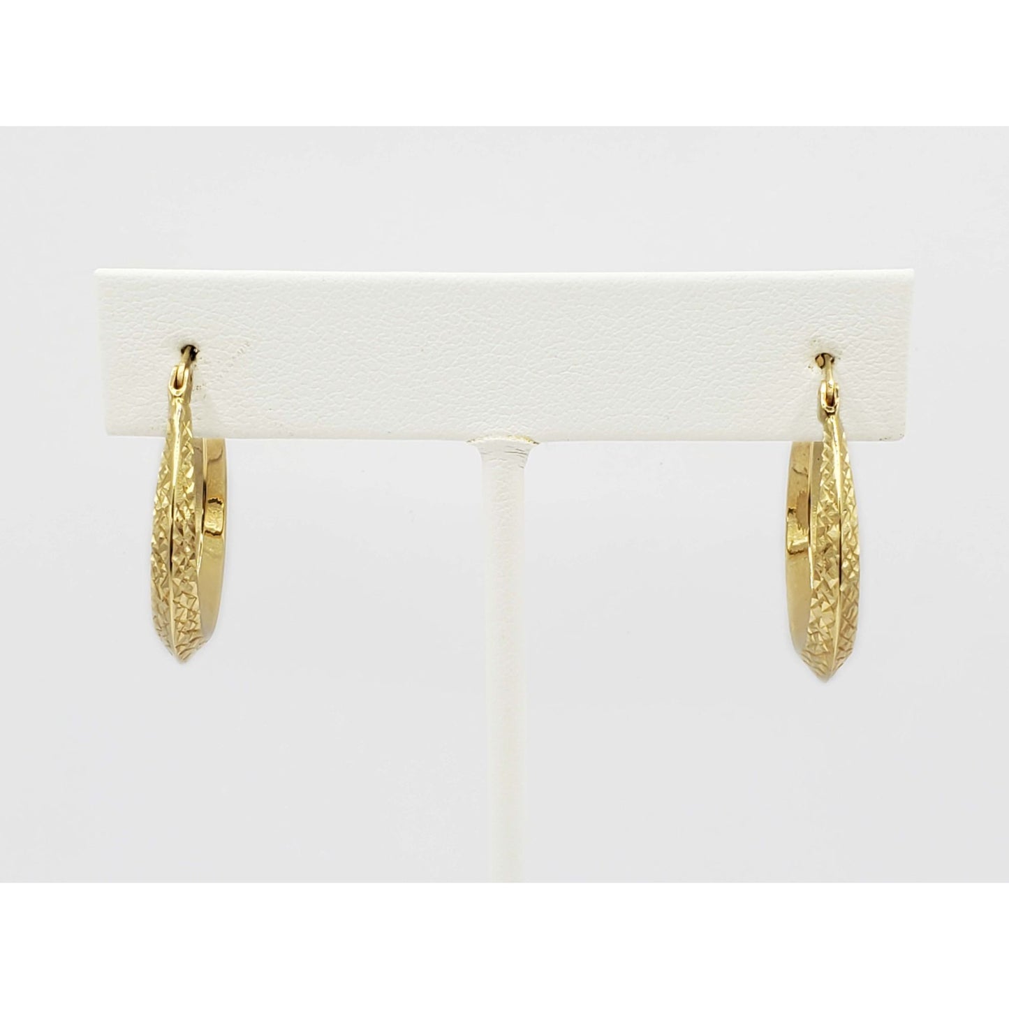 Knife-Edge Dia-Cut Polished Hoop Earrings 18k Gold